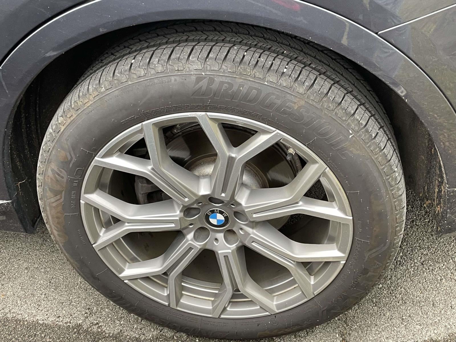 Thumbnail: 2021 BMW X7 - 9