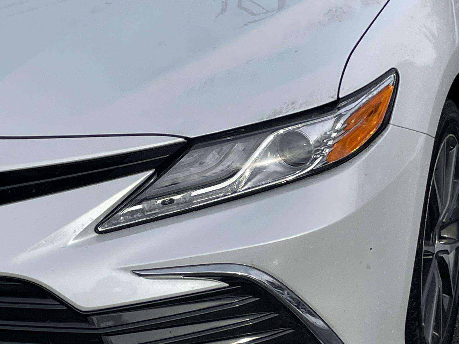 Thumbnail: 2022 Toyota Camry - 10