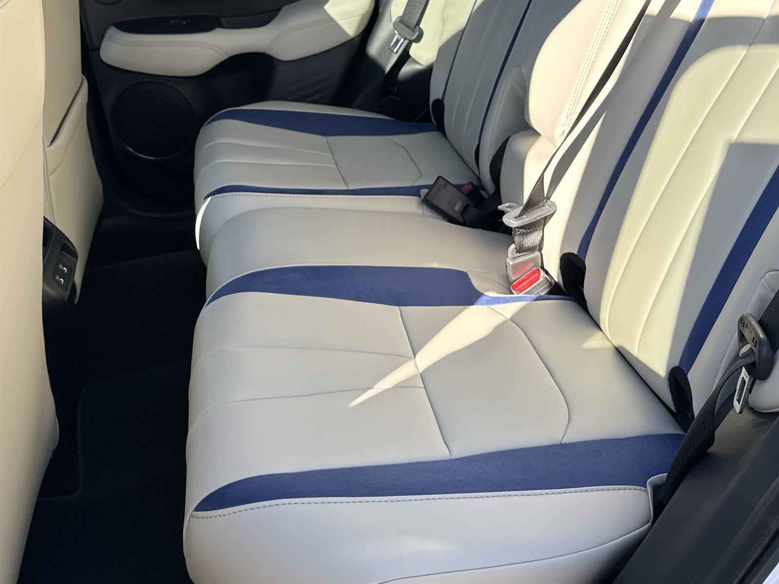 Thumbnail: 2025 Acura ADX - 15