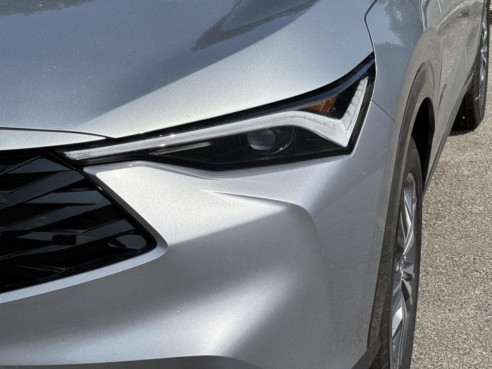 Thumbnail: 2025 Acura ADX - 9