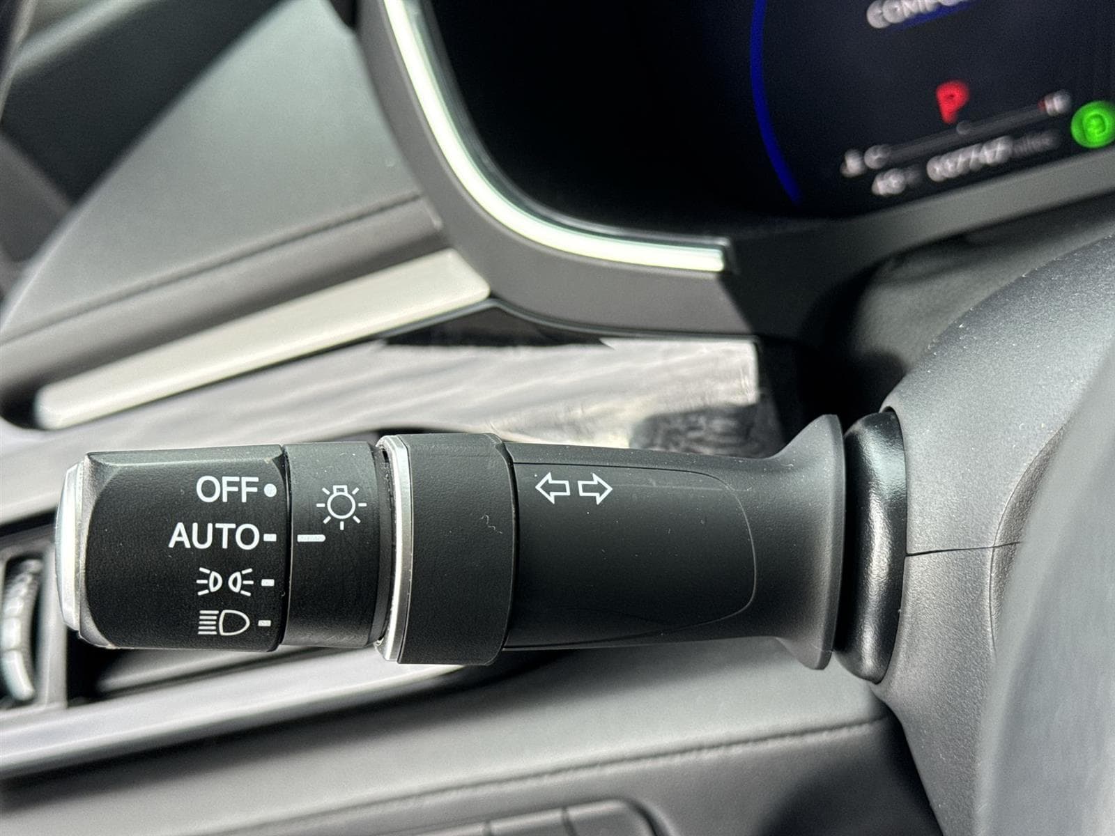 Thumbnail: 2023 Acura MDX - 24