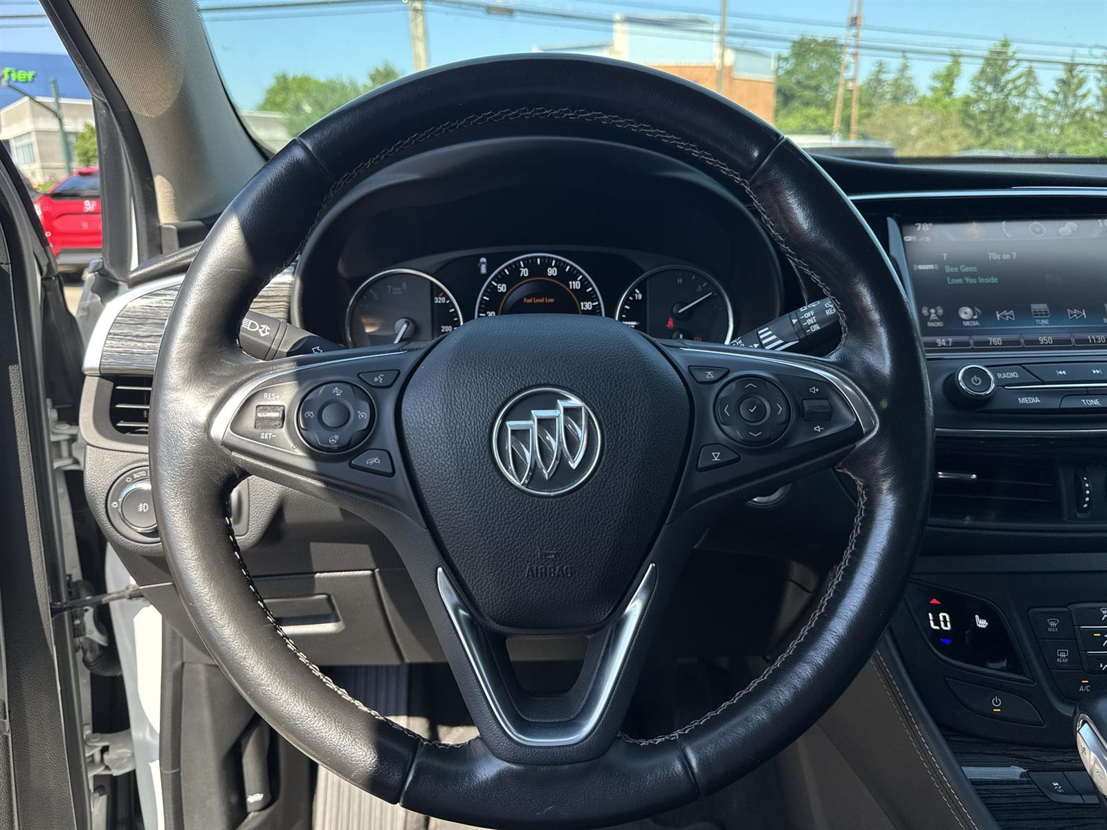 Thumbnail: 2018 Buick Envision - 18