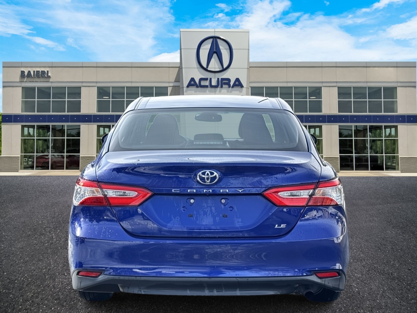 Thumbnail: 2018 Toyota Camry - 4