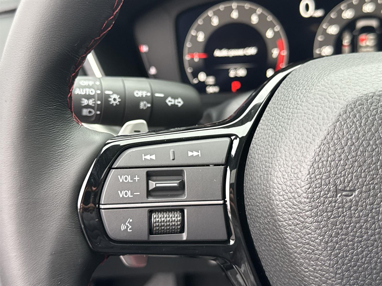 Thumbnail: 2026 Acura Integra - 19