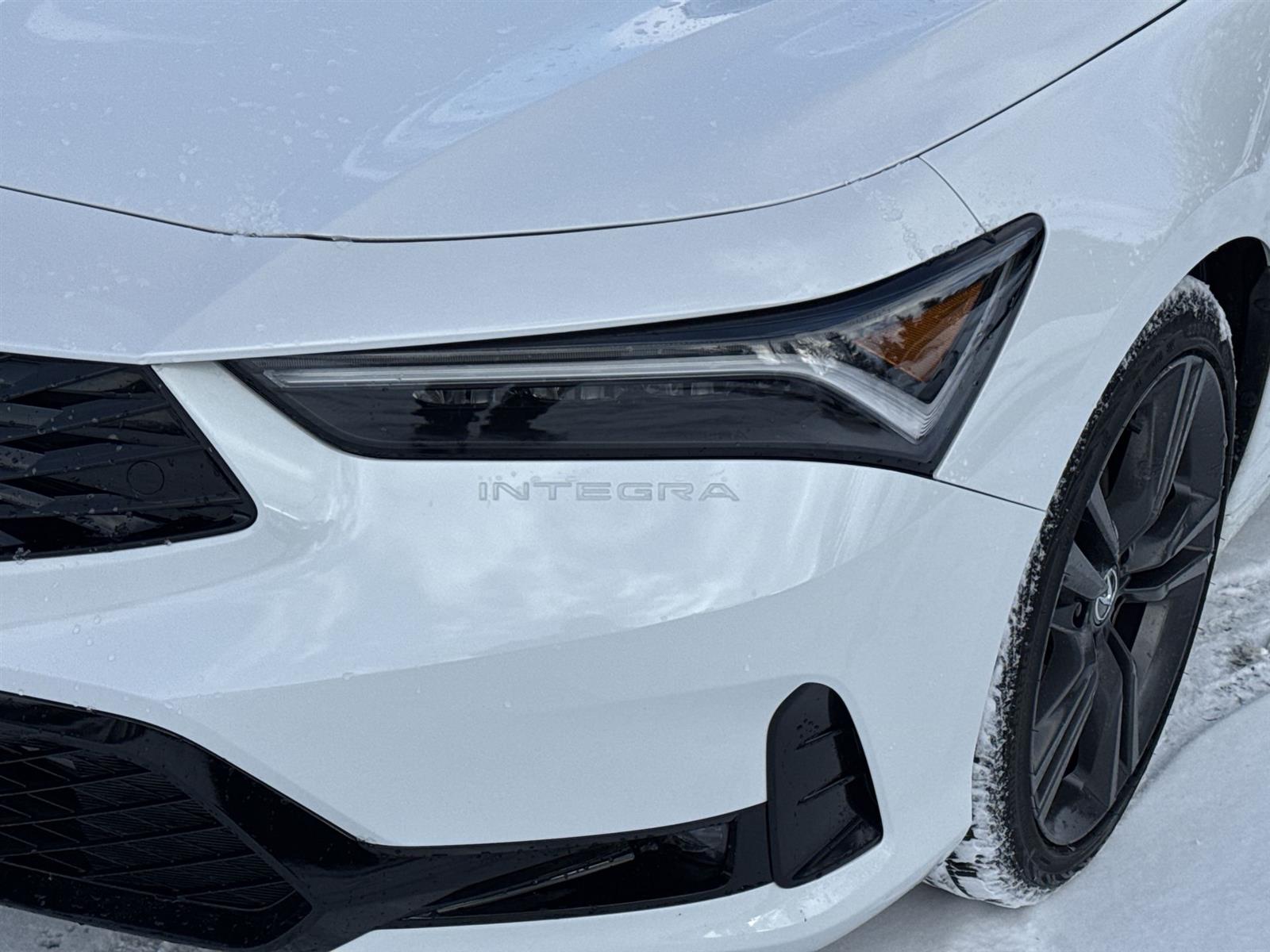 Thumbnail: 2025 Acura Integra - 9