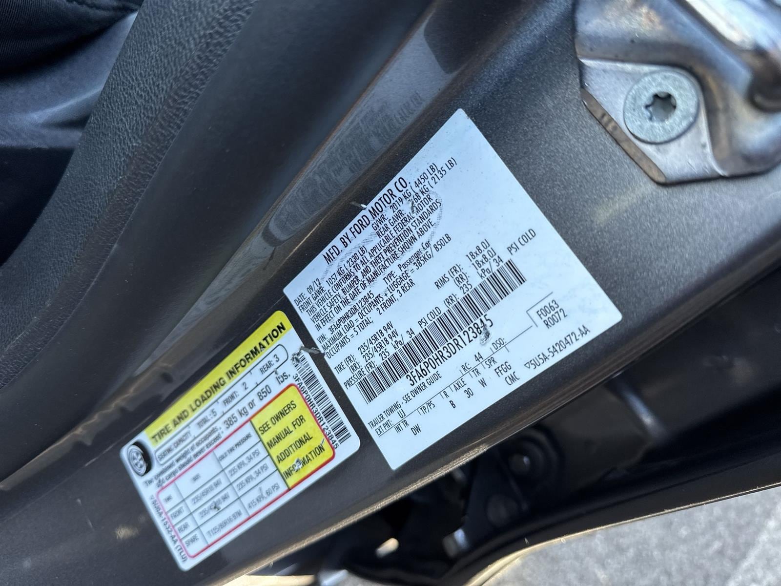 Thumbnail: 2013 Ford Fusion - 31