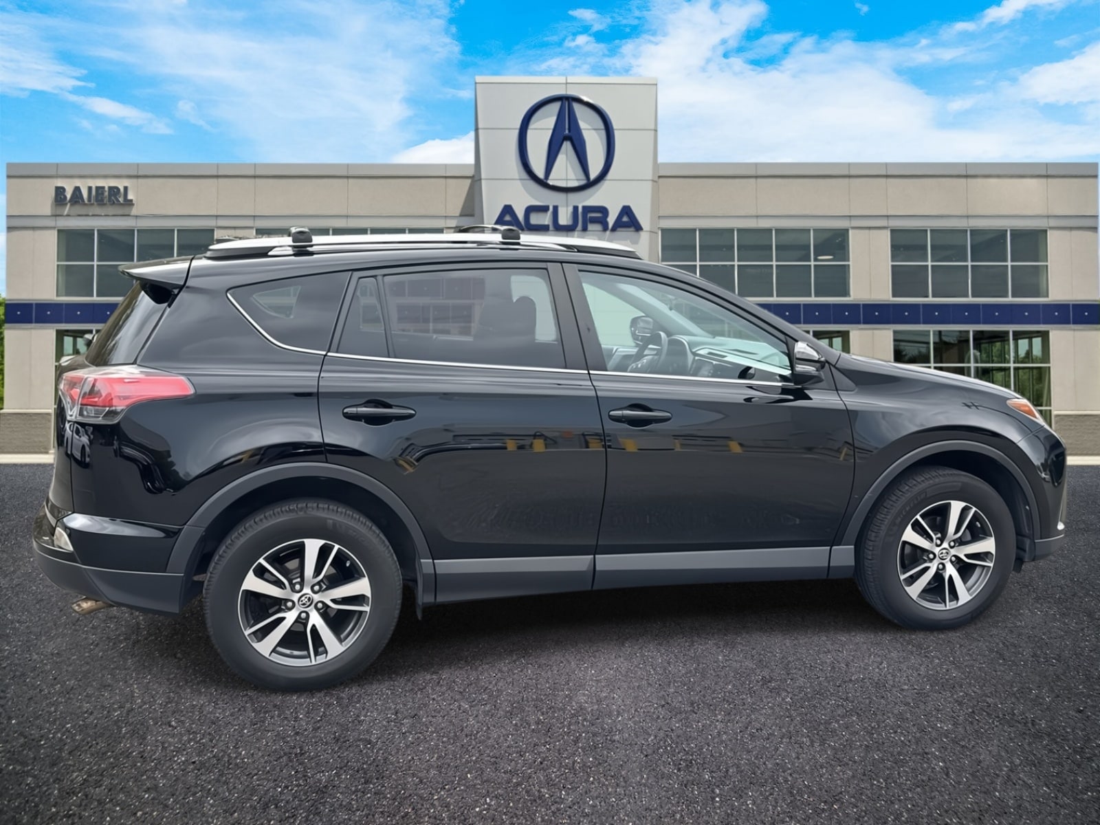 Thumbnail: 2016 Toyota RAV4 - 6