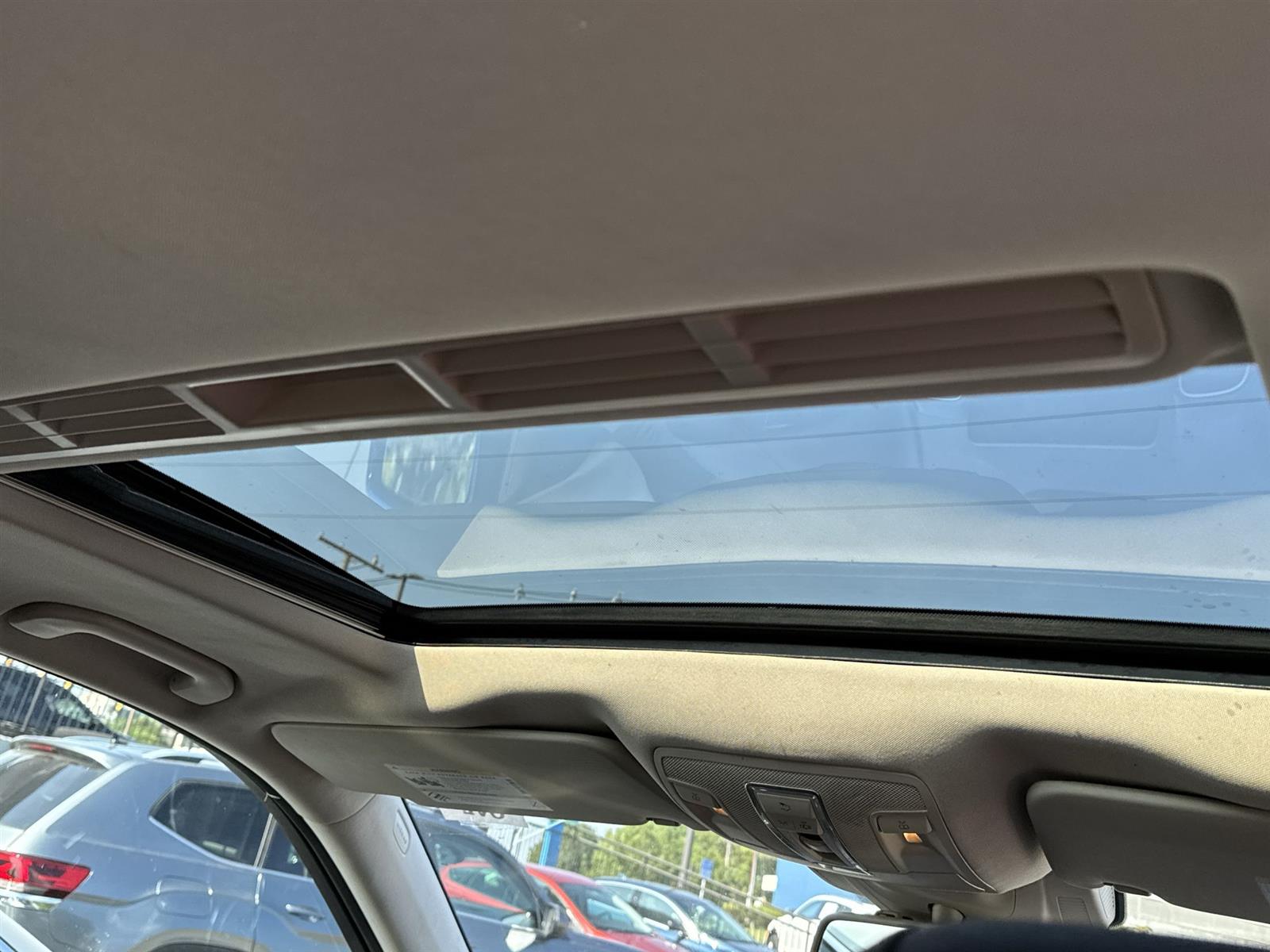 Thumbnail: 2018 Mercedes-Benz GLE - 16