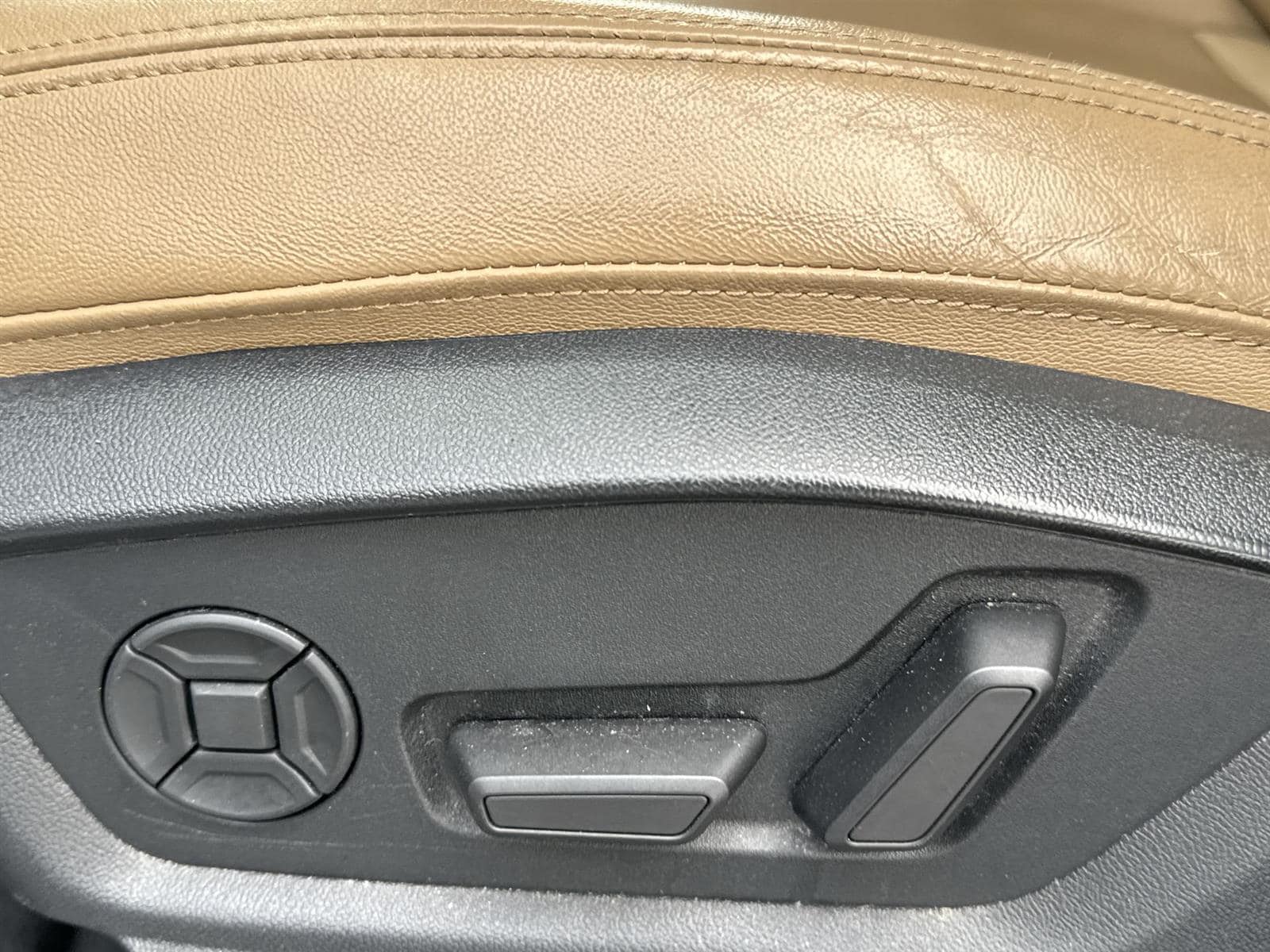 Thumbnail: 2020 Audi Q7 - 12