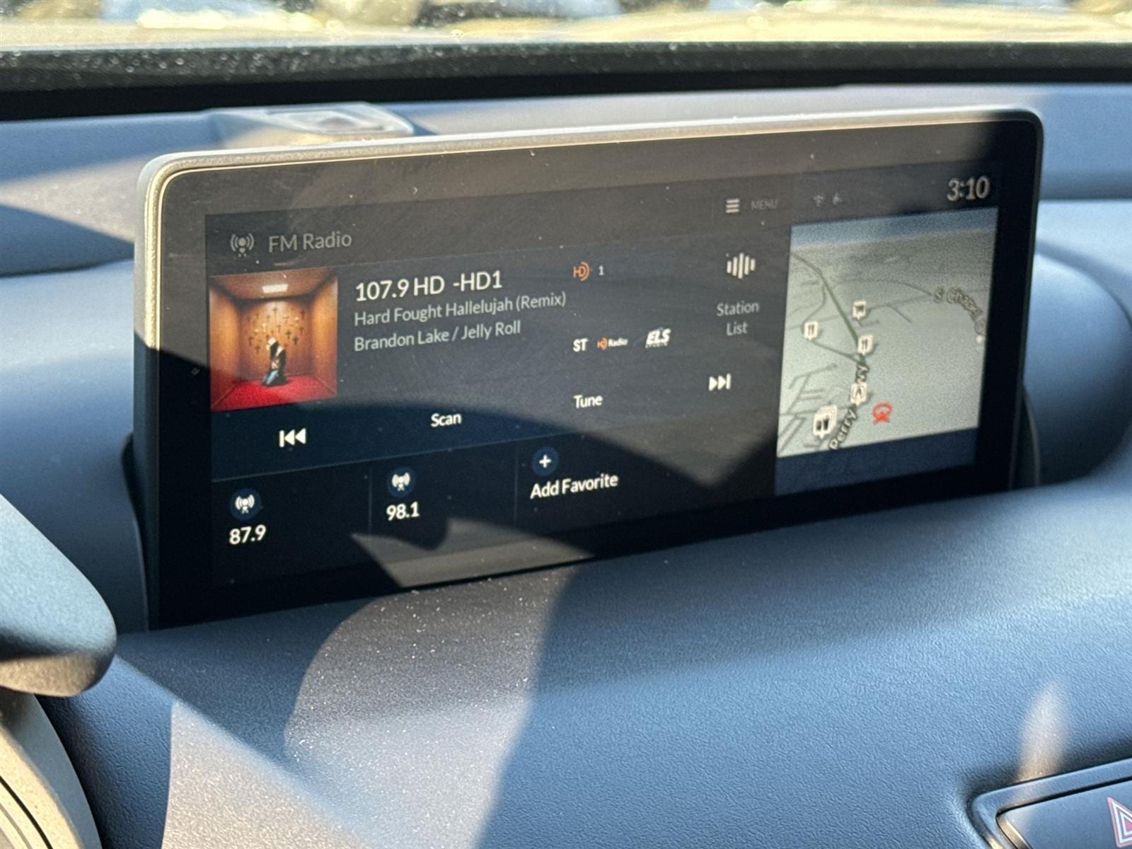 Thumbnail: 2023 Acura TLX - 28