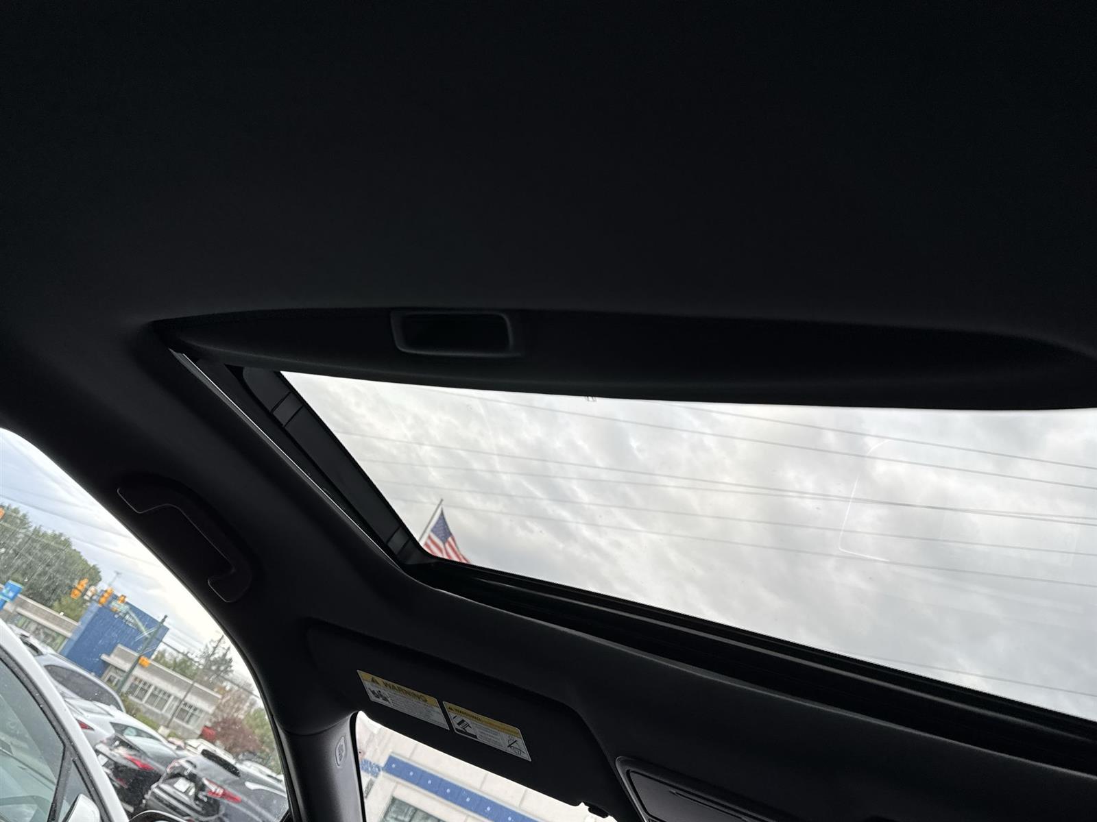 Thumbnail: 2022 Honda Passport - 18