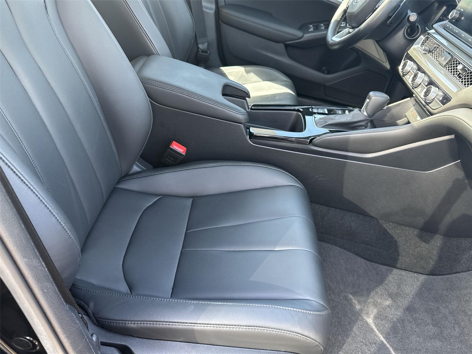 Thumbnail: 2023 Acura Integra - 17