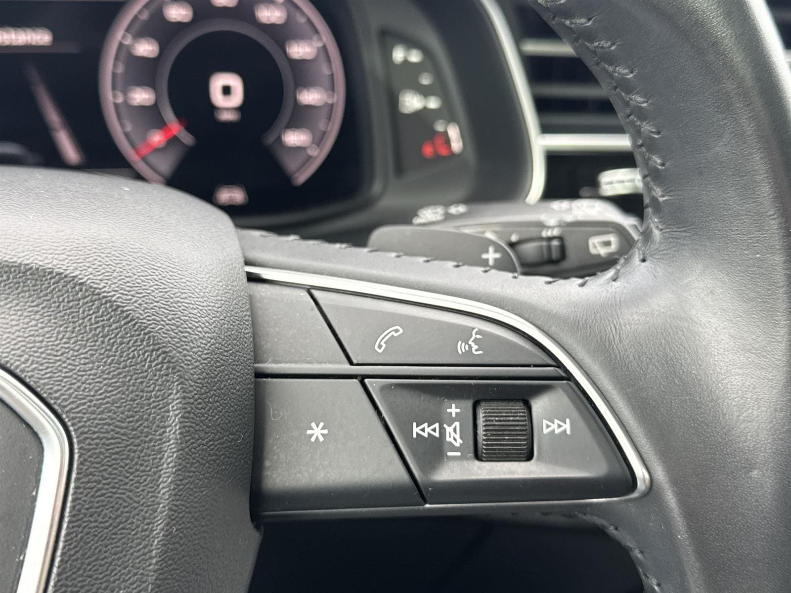 Thumbnail: 2020 Audi Q7 - 20