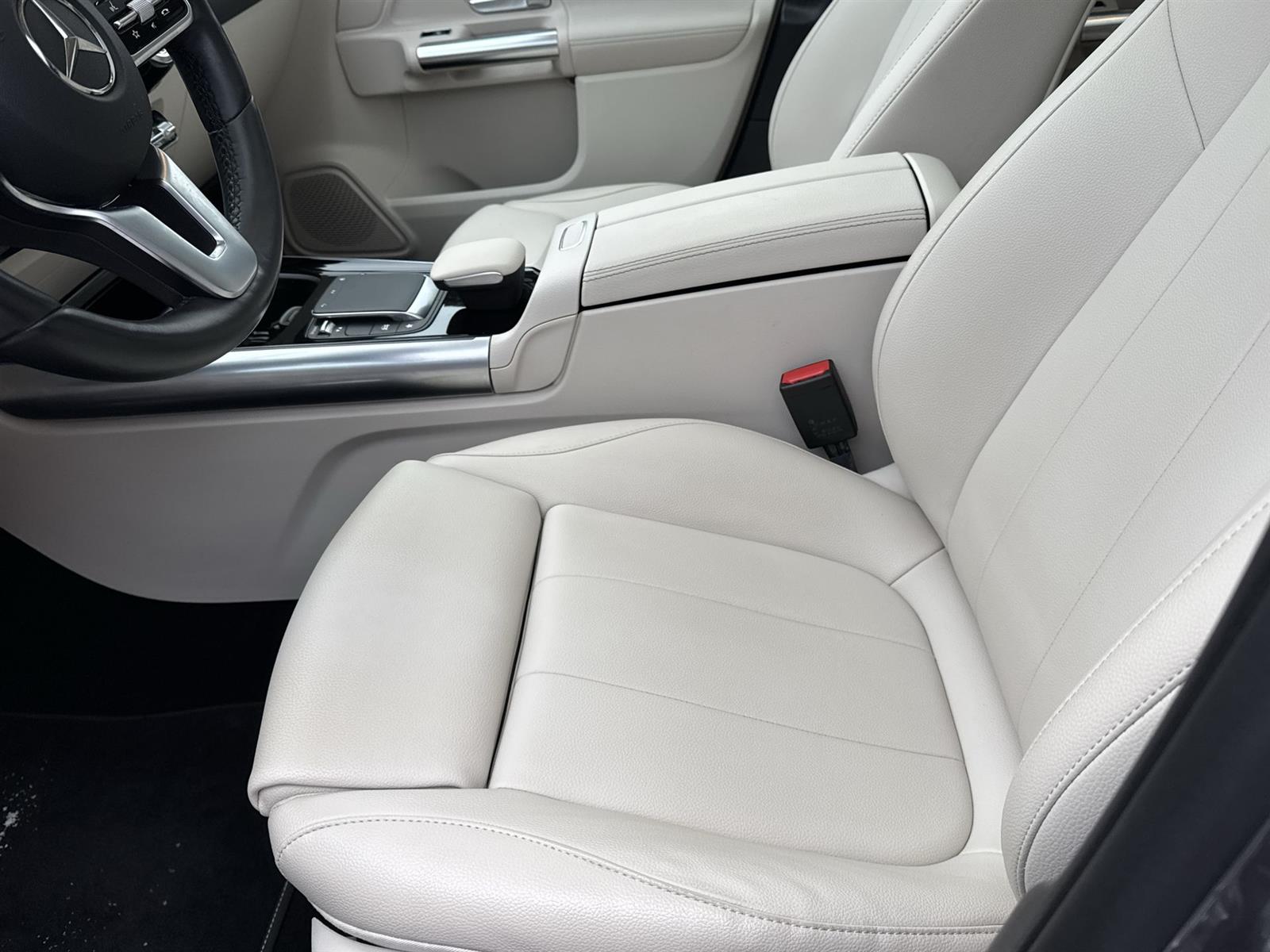 Thumbnail: 2023 Mercedes-Benz GLA - 11