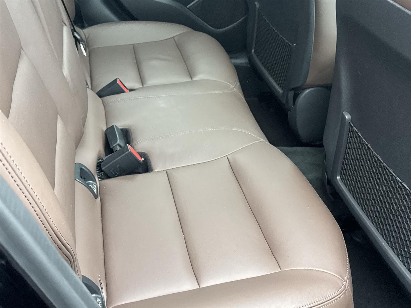 Thumbnail: 2018 INFINITI QX30 - 16