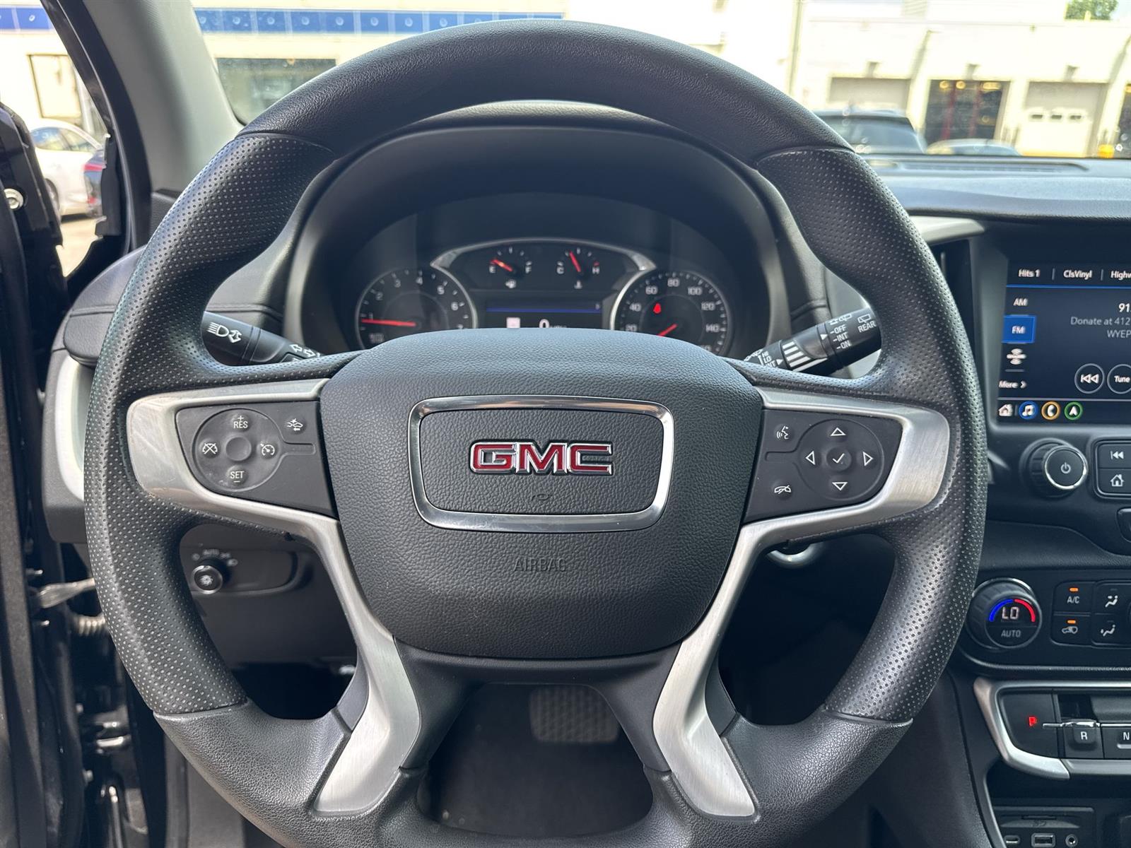 Thumbnail: 2022 GMC Terrain - 17