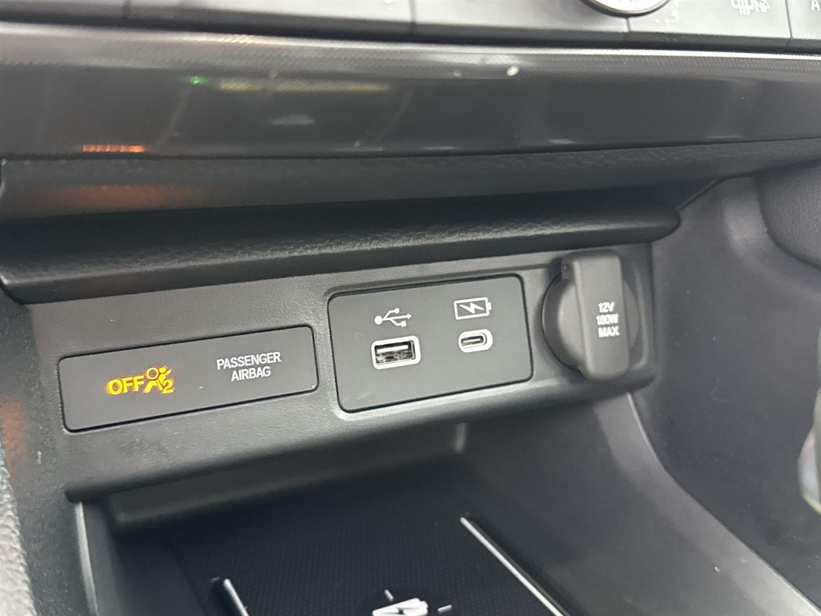 Thumbnail: 2025 Acura Integra - 28