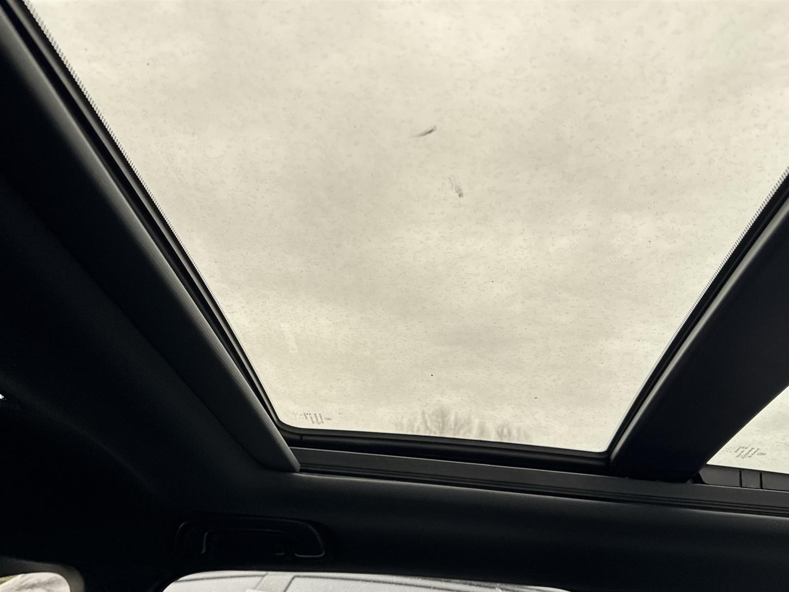 Thumbnail: 2026 Acura ADX - 18