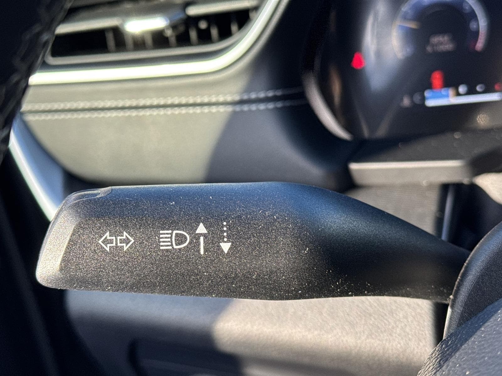 Thumbnail: 2023 Jeep Grand Cherokee - 24