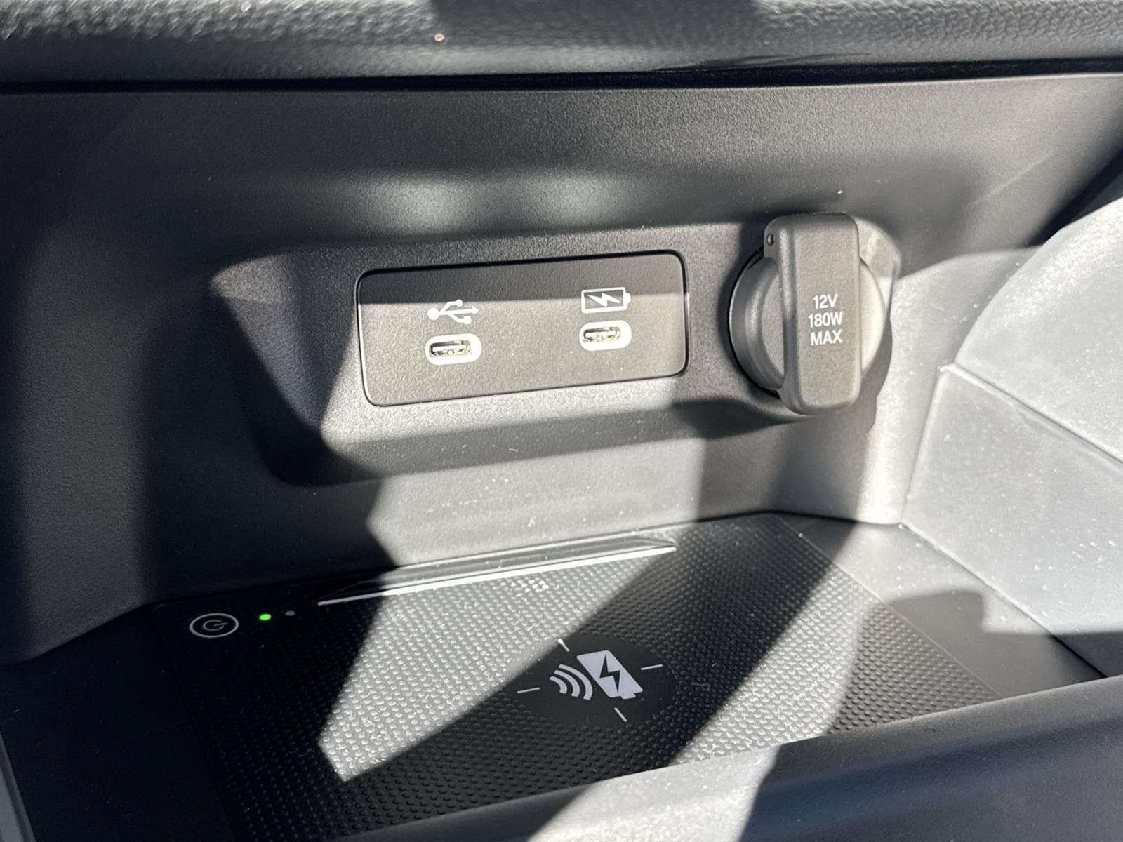 Thumbnail: 2025 Acura ADX - 30