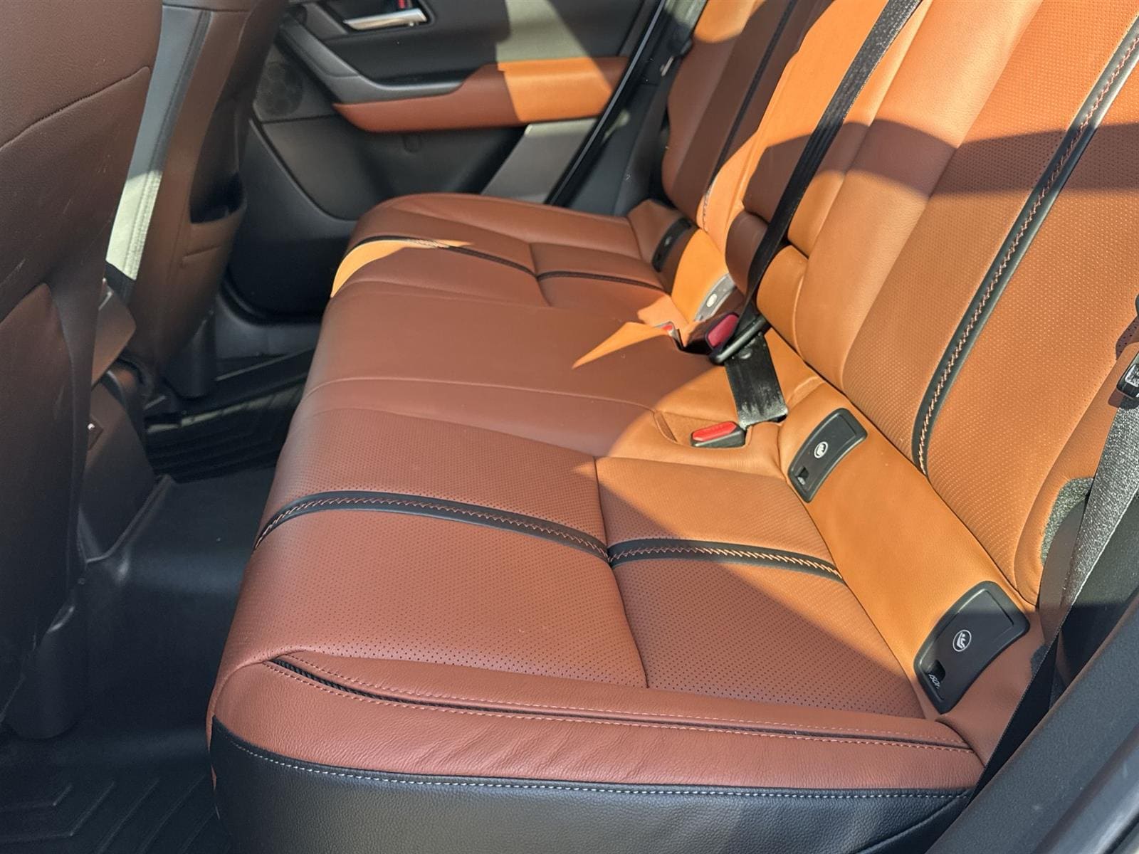 Thumbnail: 2023 Mazda CX-50 - 15