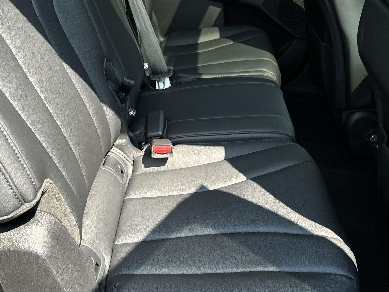 Thumbnail: 2026 Acura MDX - 16