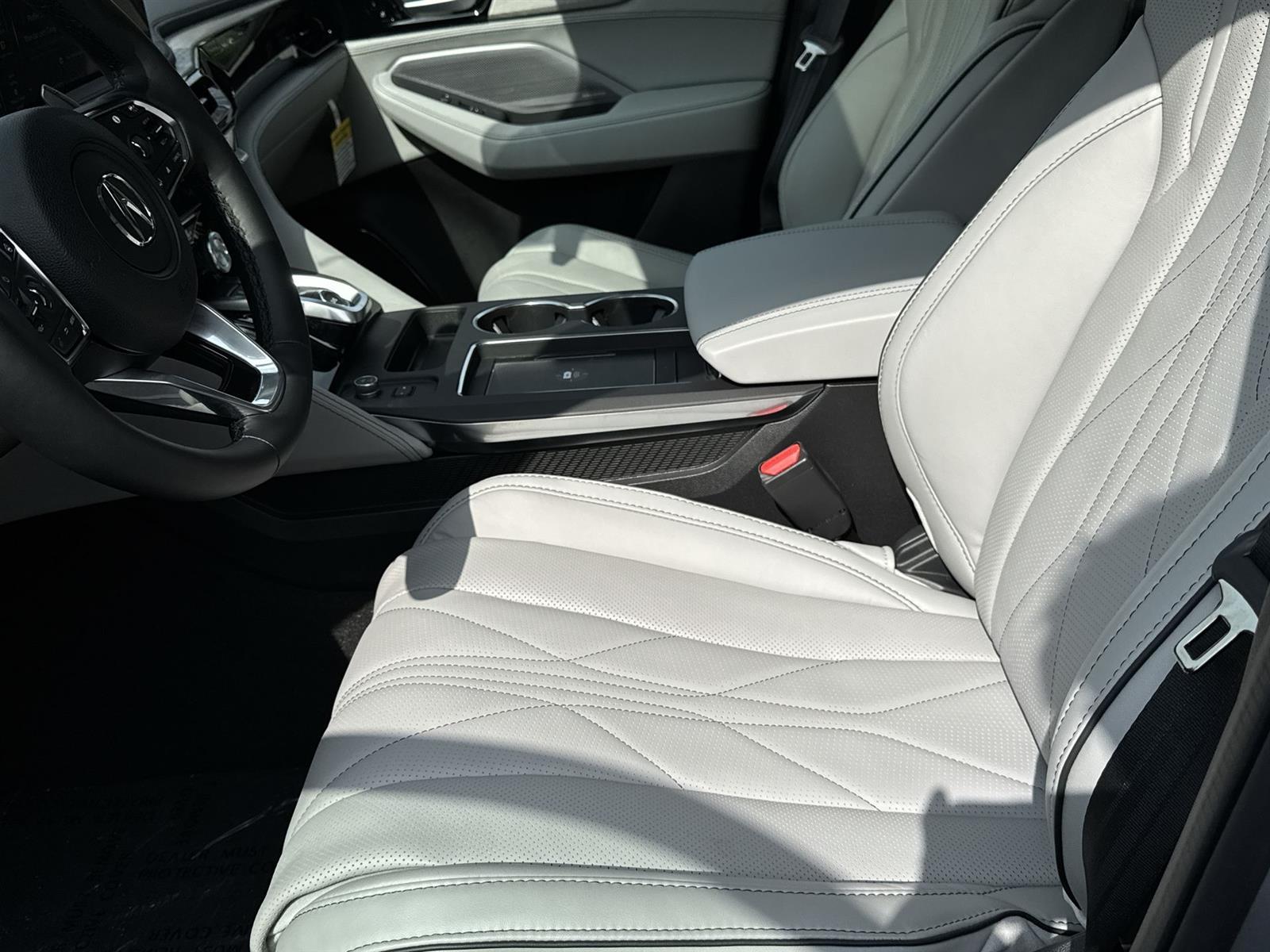 Thumbnail: 2026 Acura MDX - 13