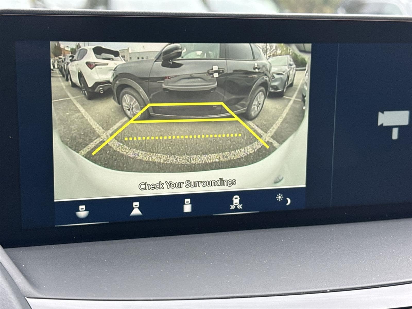 Thumbnail: 2026 Acura RDX - 25