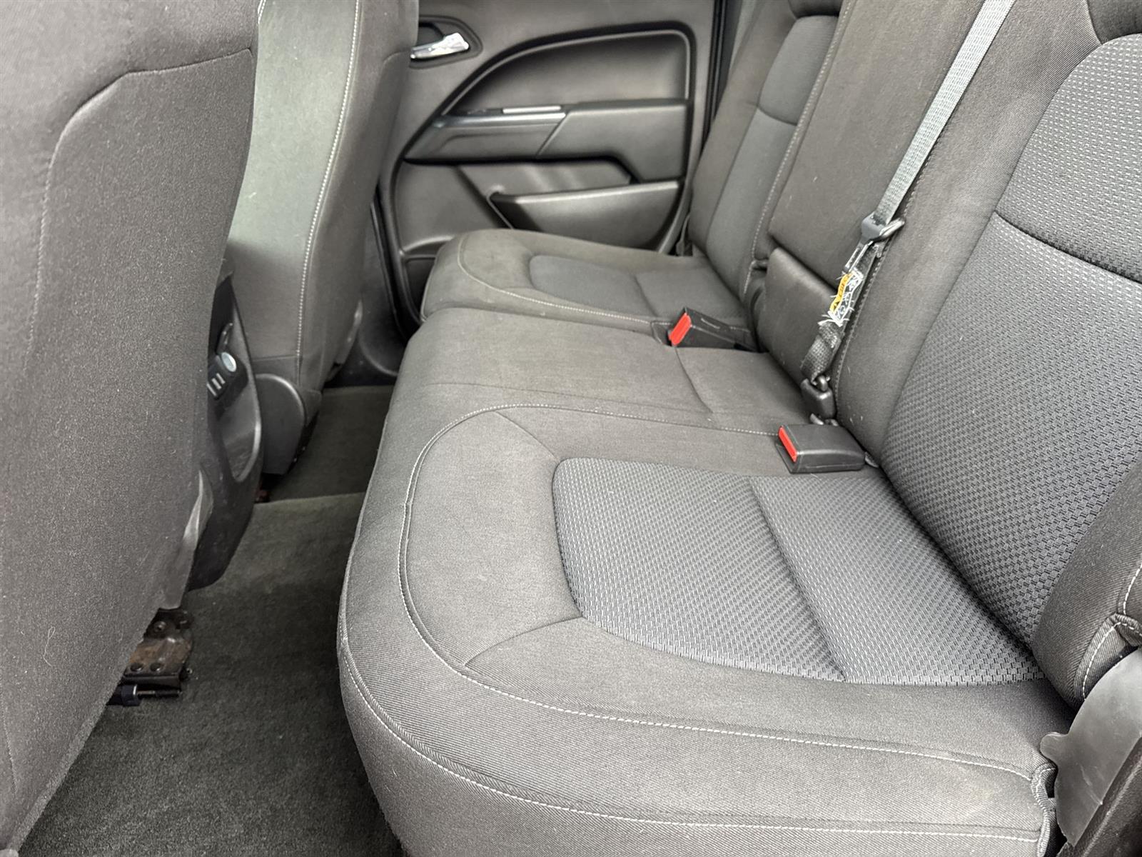 Thumbnail: 2016 Chevrolet Colorado - 14