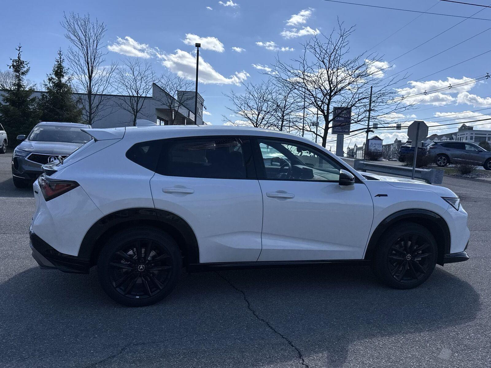 Thumbnail: 2025 Acura ADX - 6