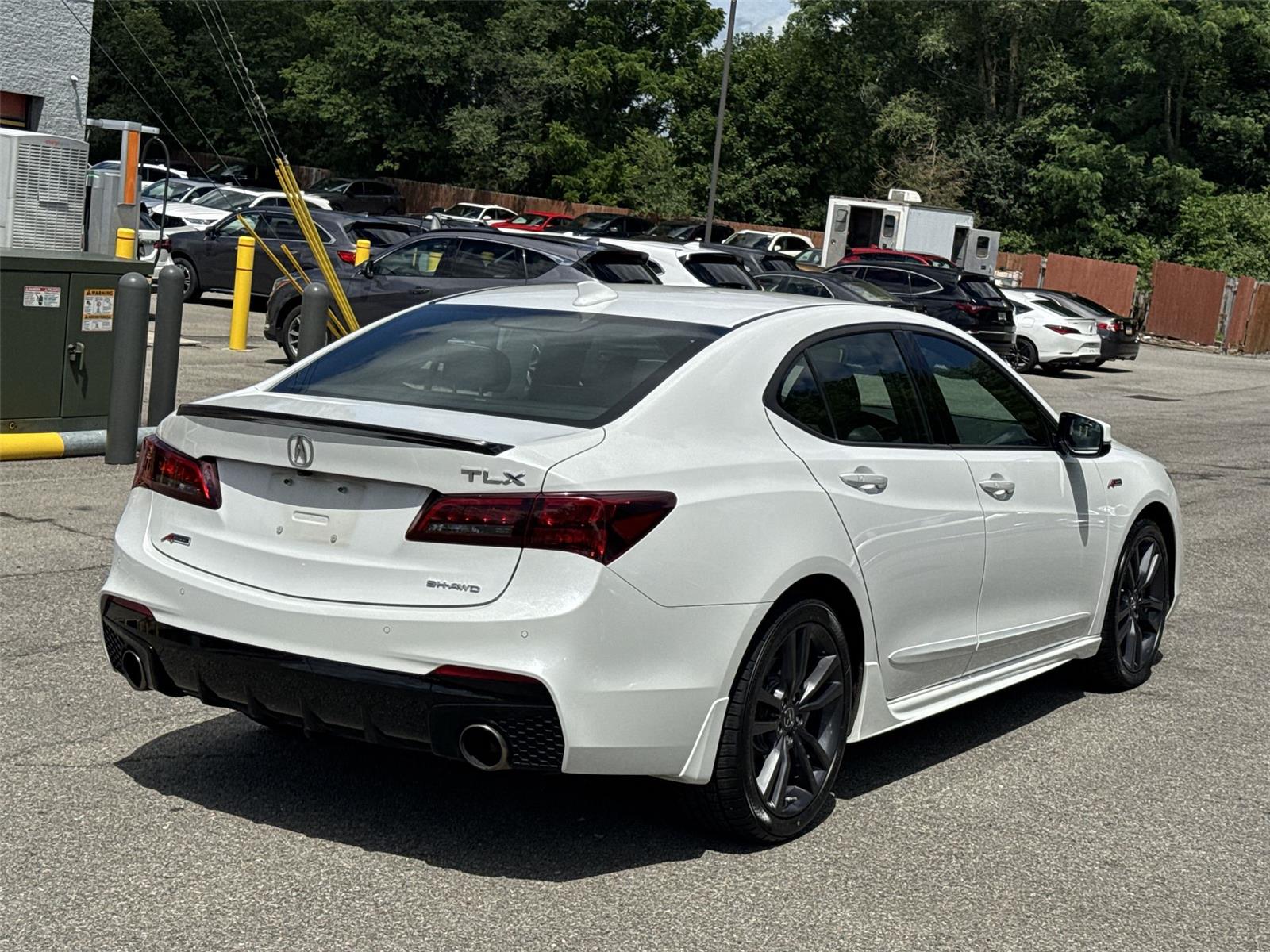 Thumbnail: 2020 Acura TLX - 5