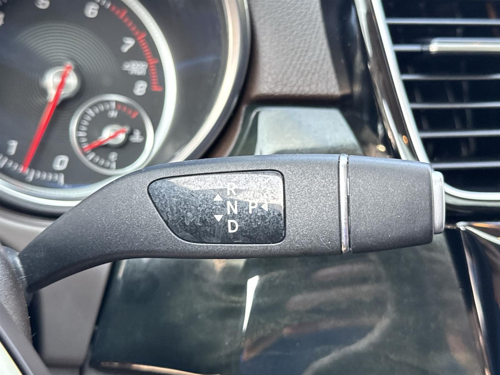 Thumbnail: 2018 Mercedes-Benz GLE - 28