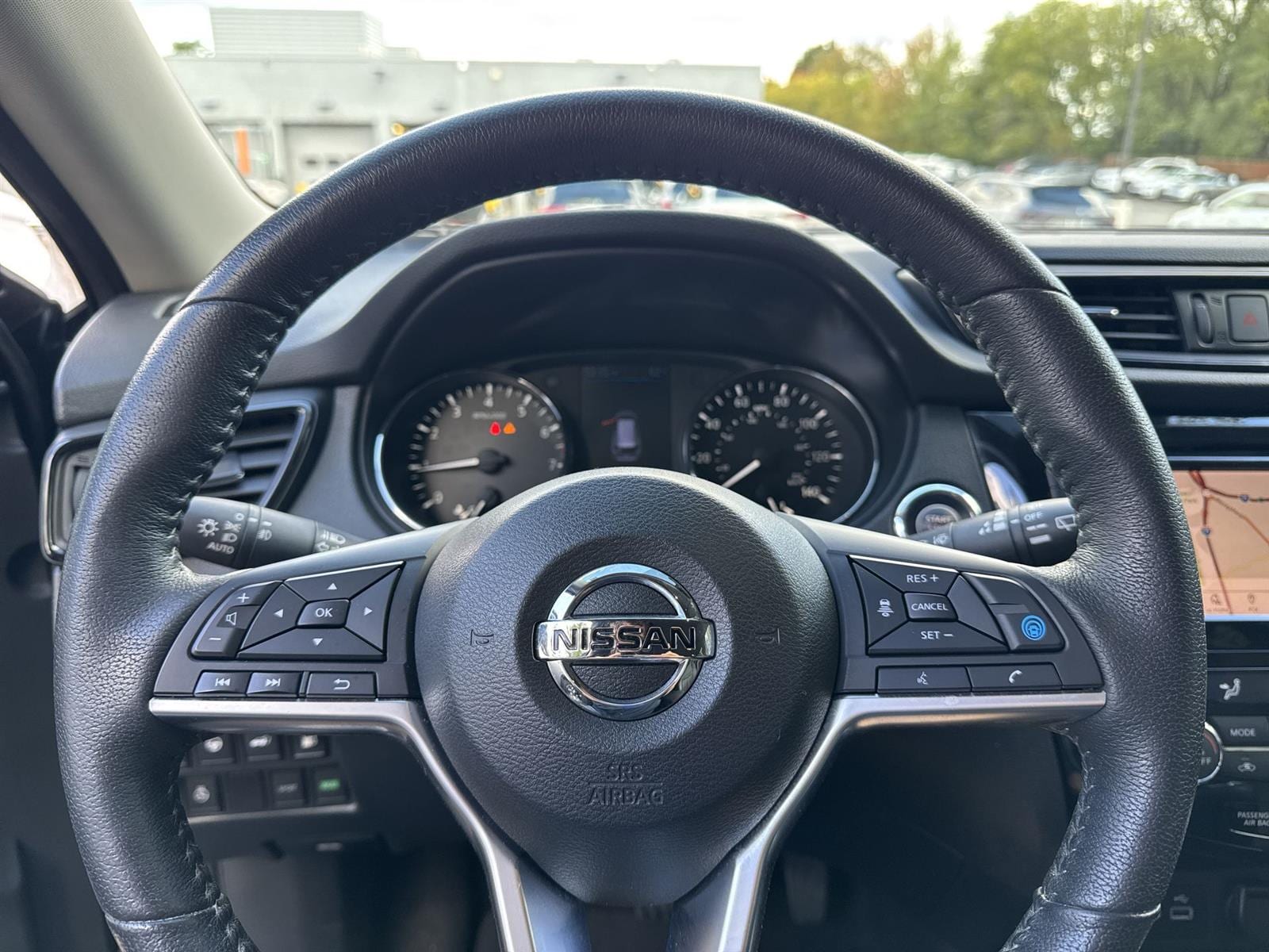 Thumbnail: 2020 Nissan Rogue - 17