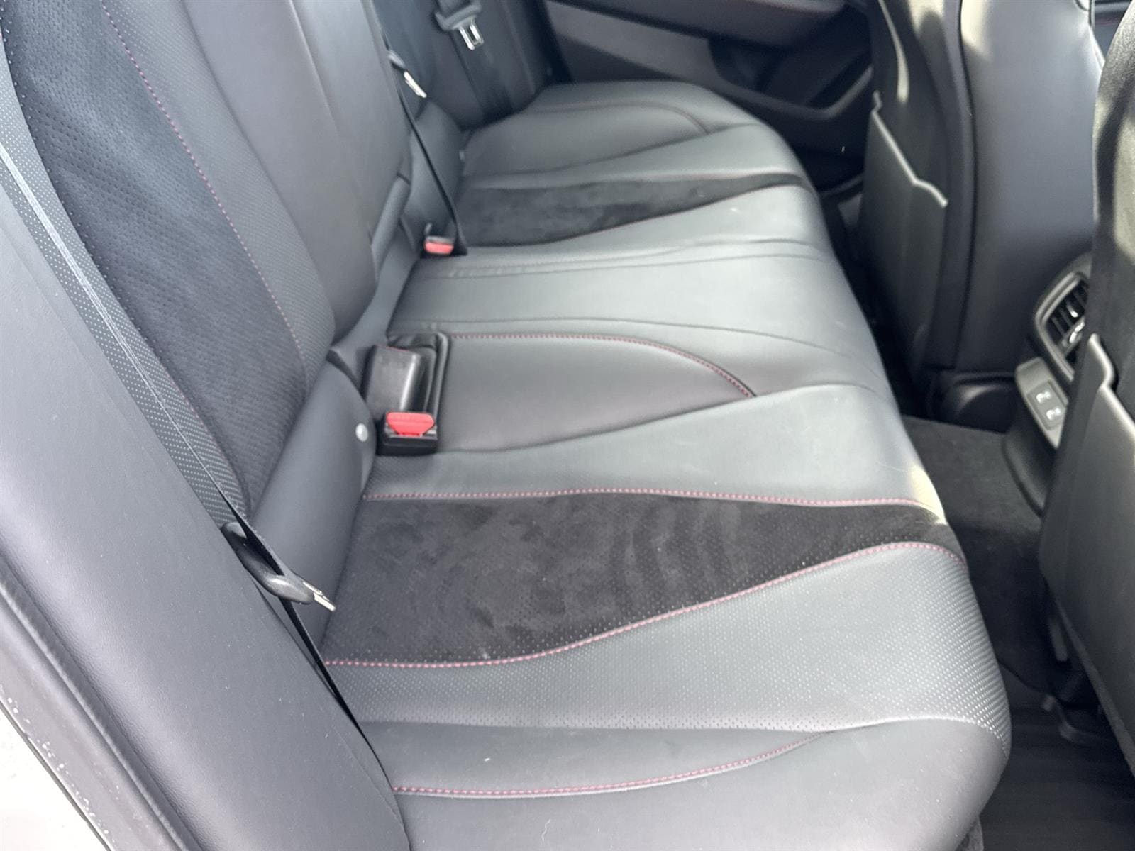 Thumbnail: 2025 Acura Integra - 15