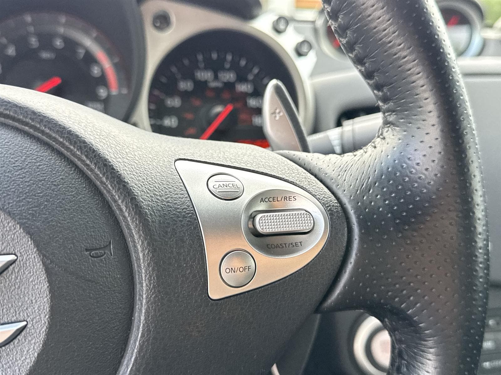 Thumbnail: 2013 Nissan Z - 18