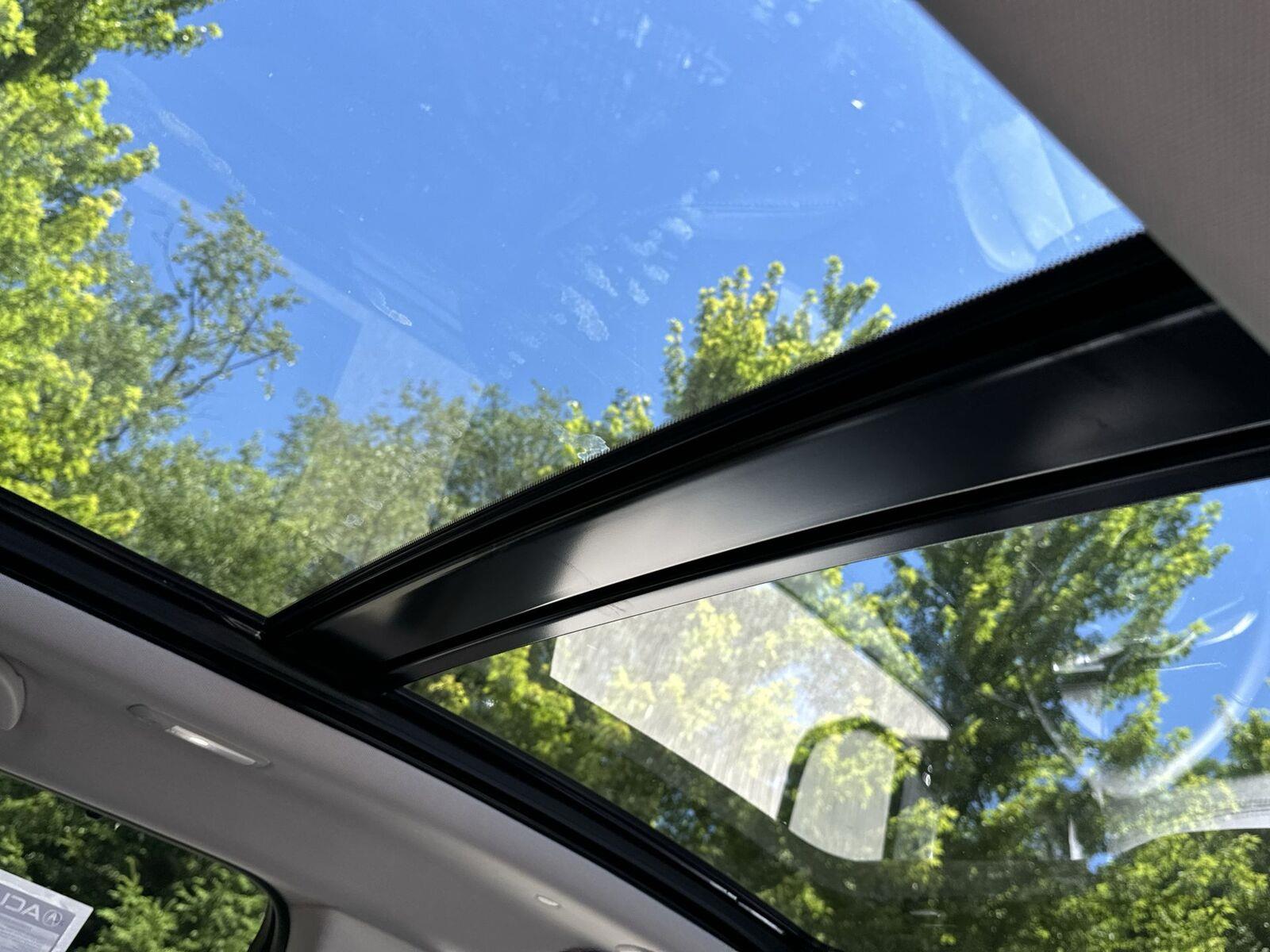 2026 Acura MDX Technology Package - Photo 18