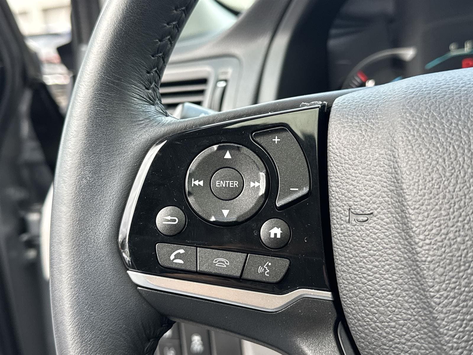 Thumbnail: 2022 Honda Pilot - 19