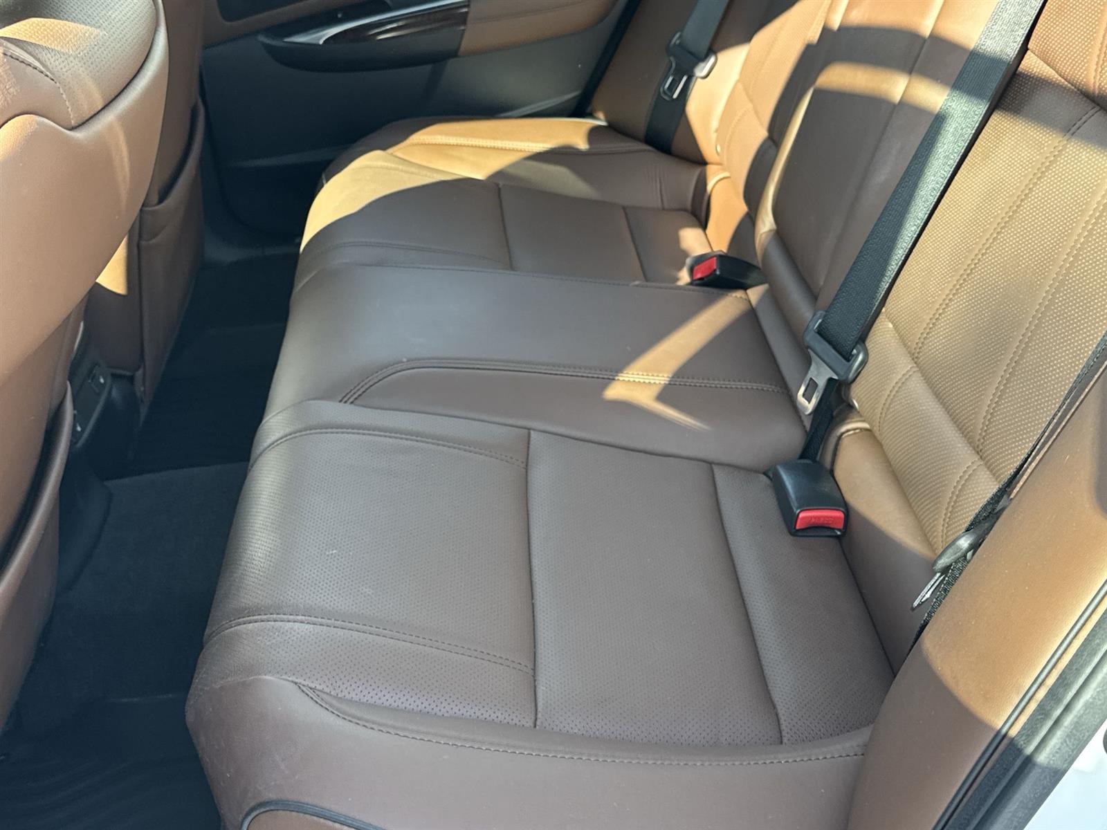 Thumbnail: 2018 Acura TLX - 16