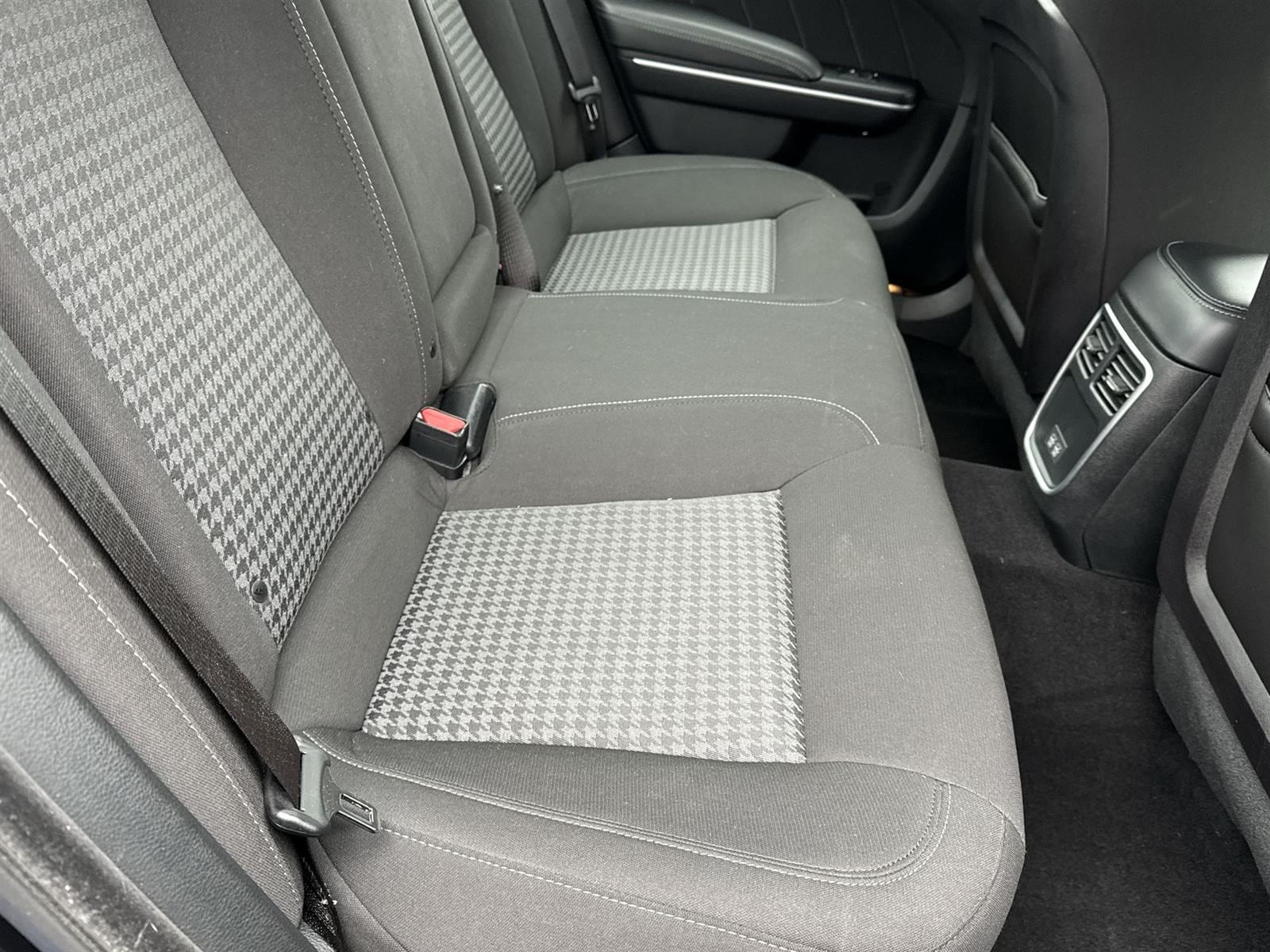 Thumbnail: 2022 Dodge Charger - 16