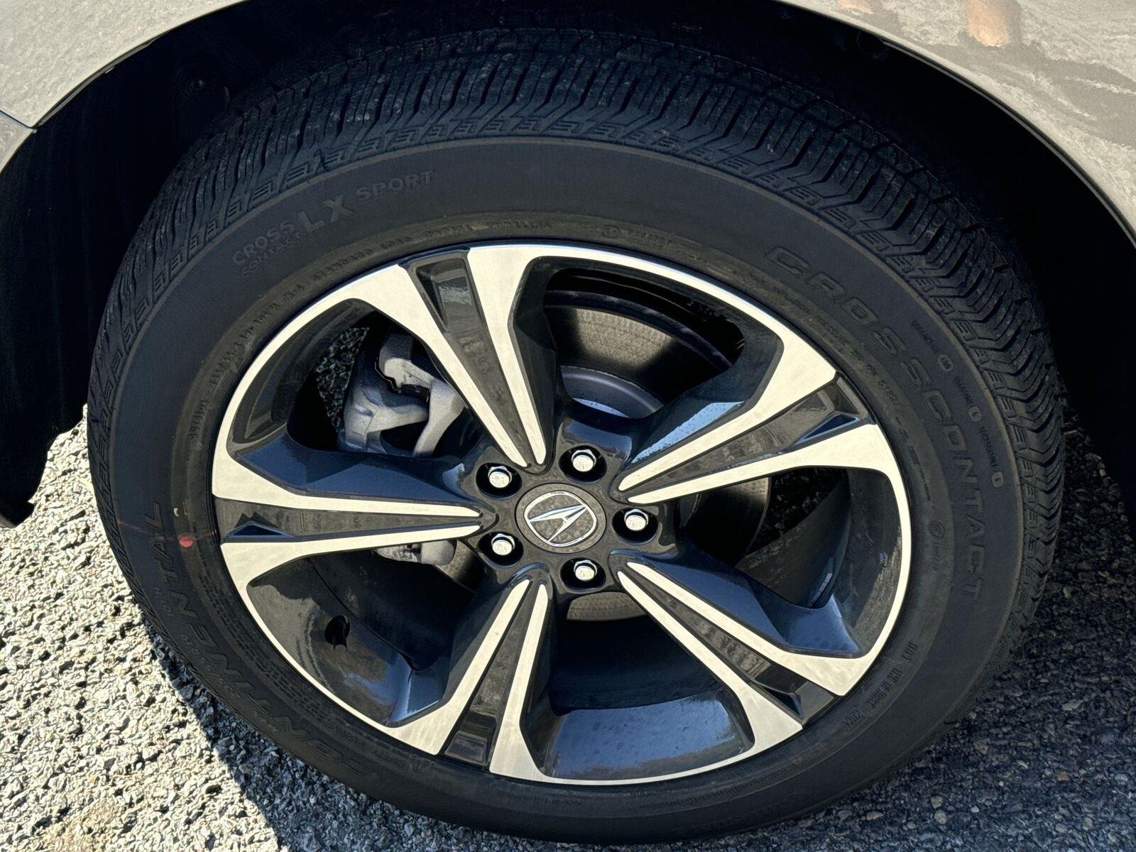 Thumbnail: 2025 Acura RDX - 10