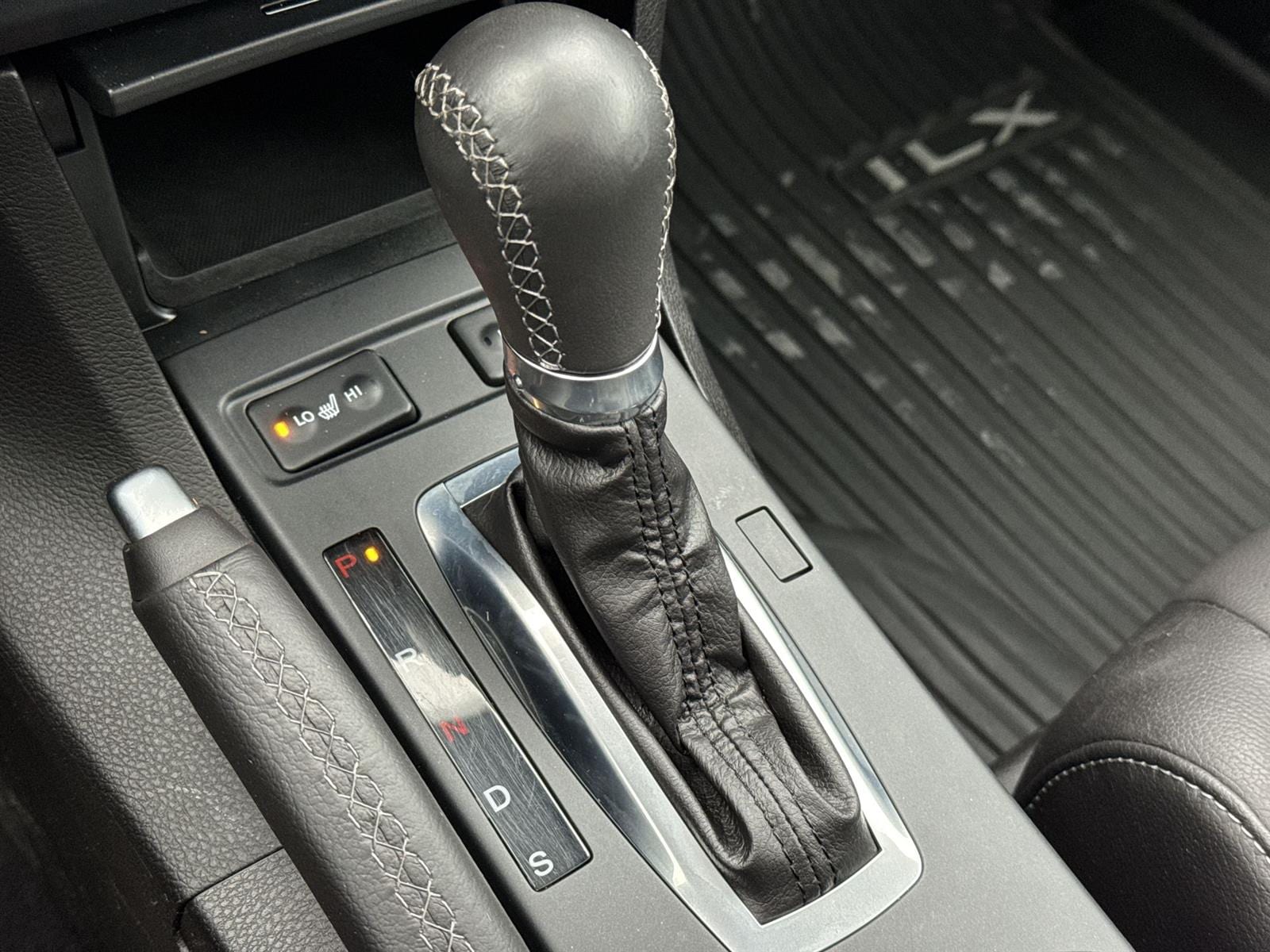 Thumbnail: 2022 Acura ILX - 25