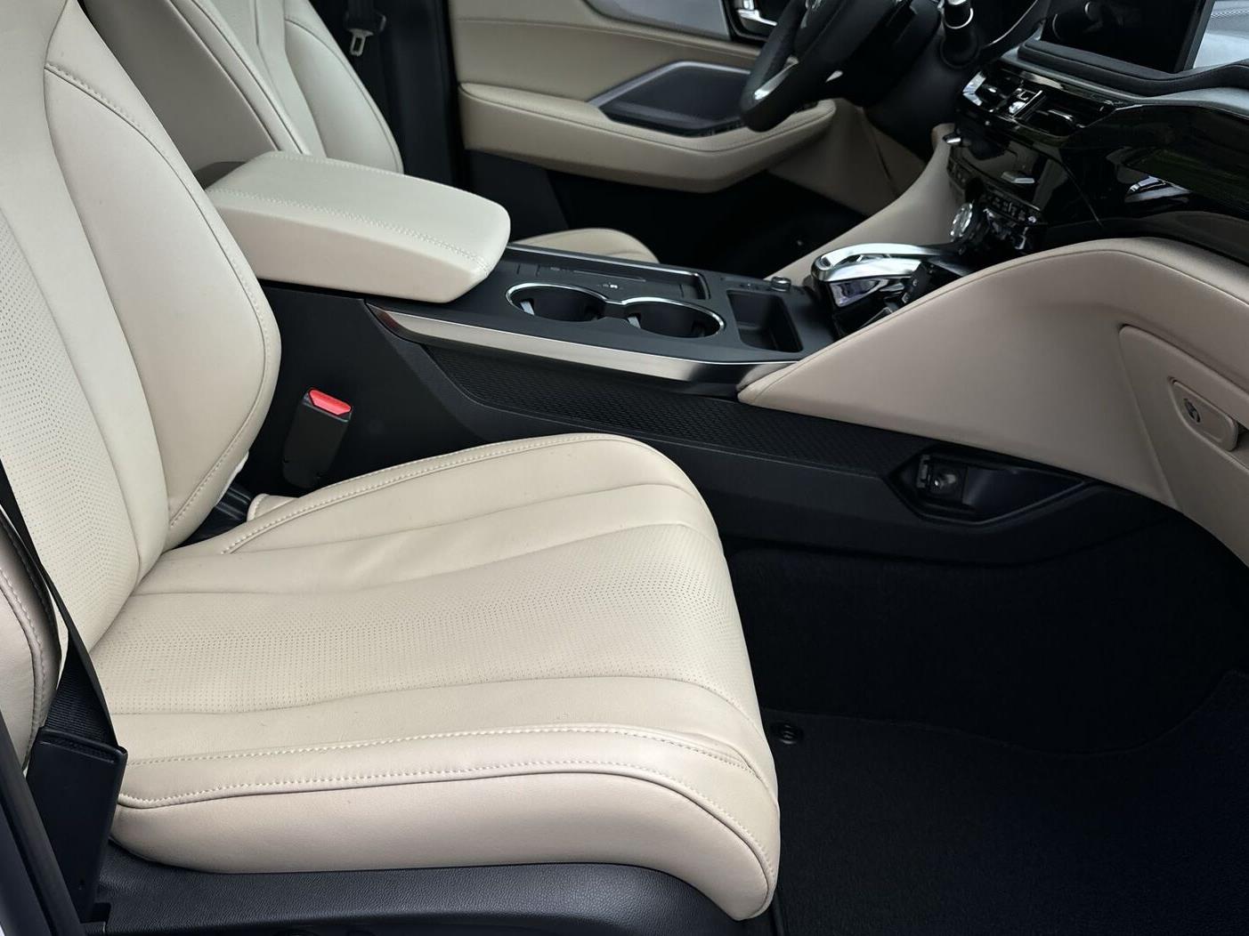 Thumbnail: 2026 Acura MDX - 19