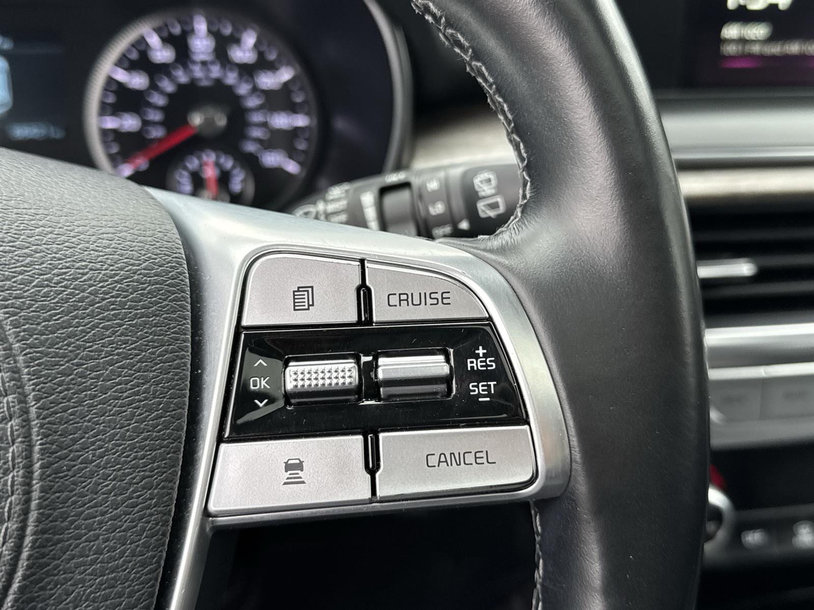 Thumbnail: 2021 Kia Telluride - 20