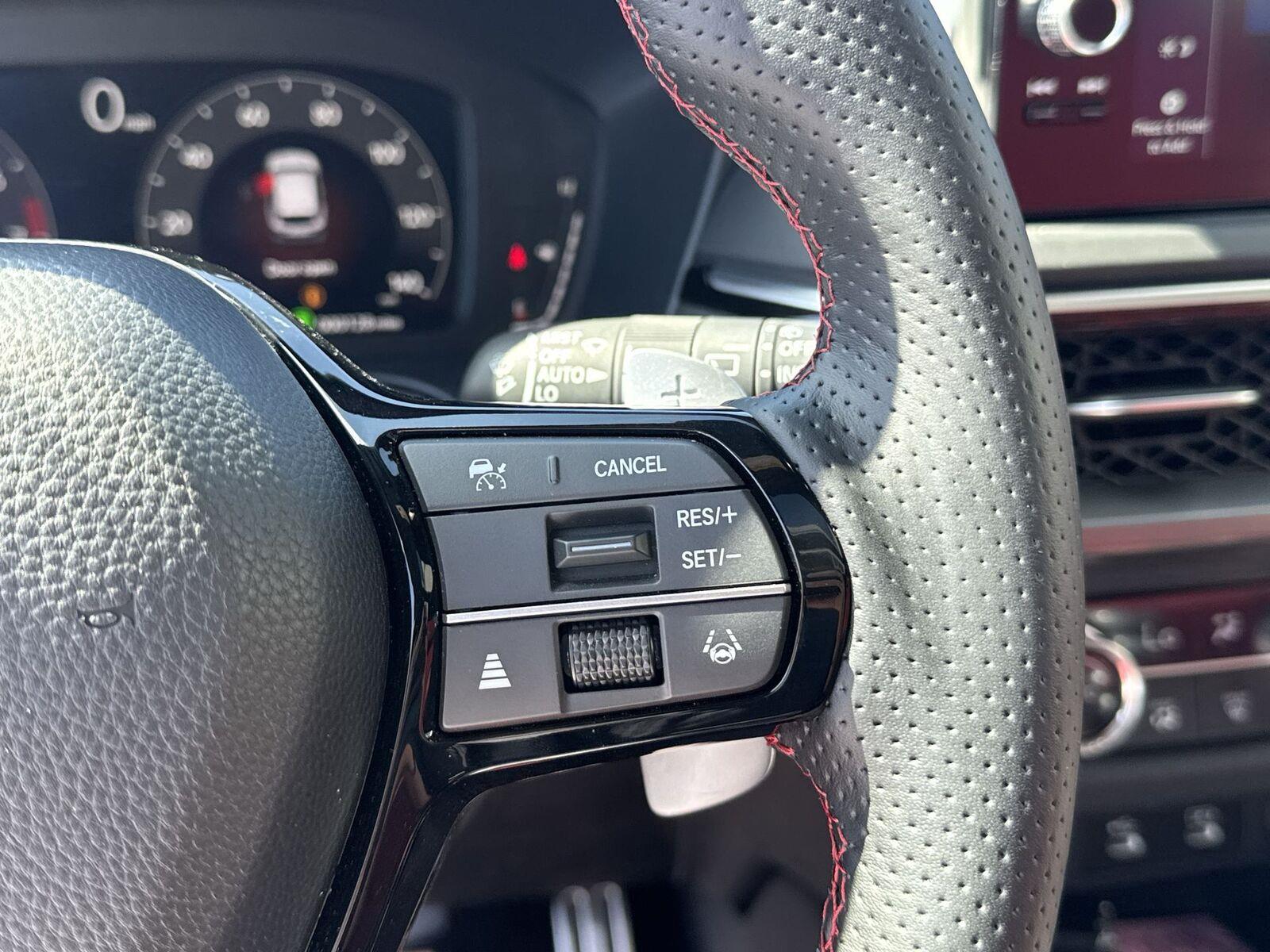 Thumbnail: 2025 Acura ADX - 20