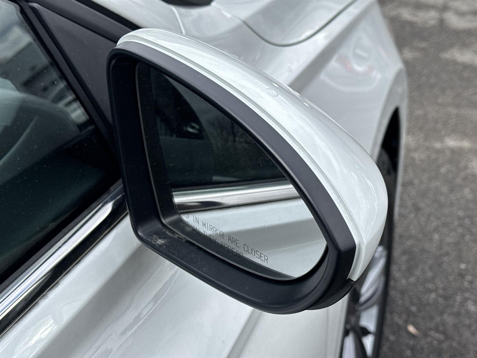 2023 Volkswagen Jetta SE 14