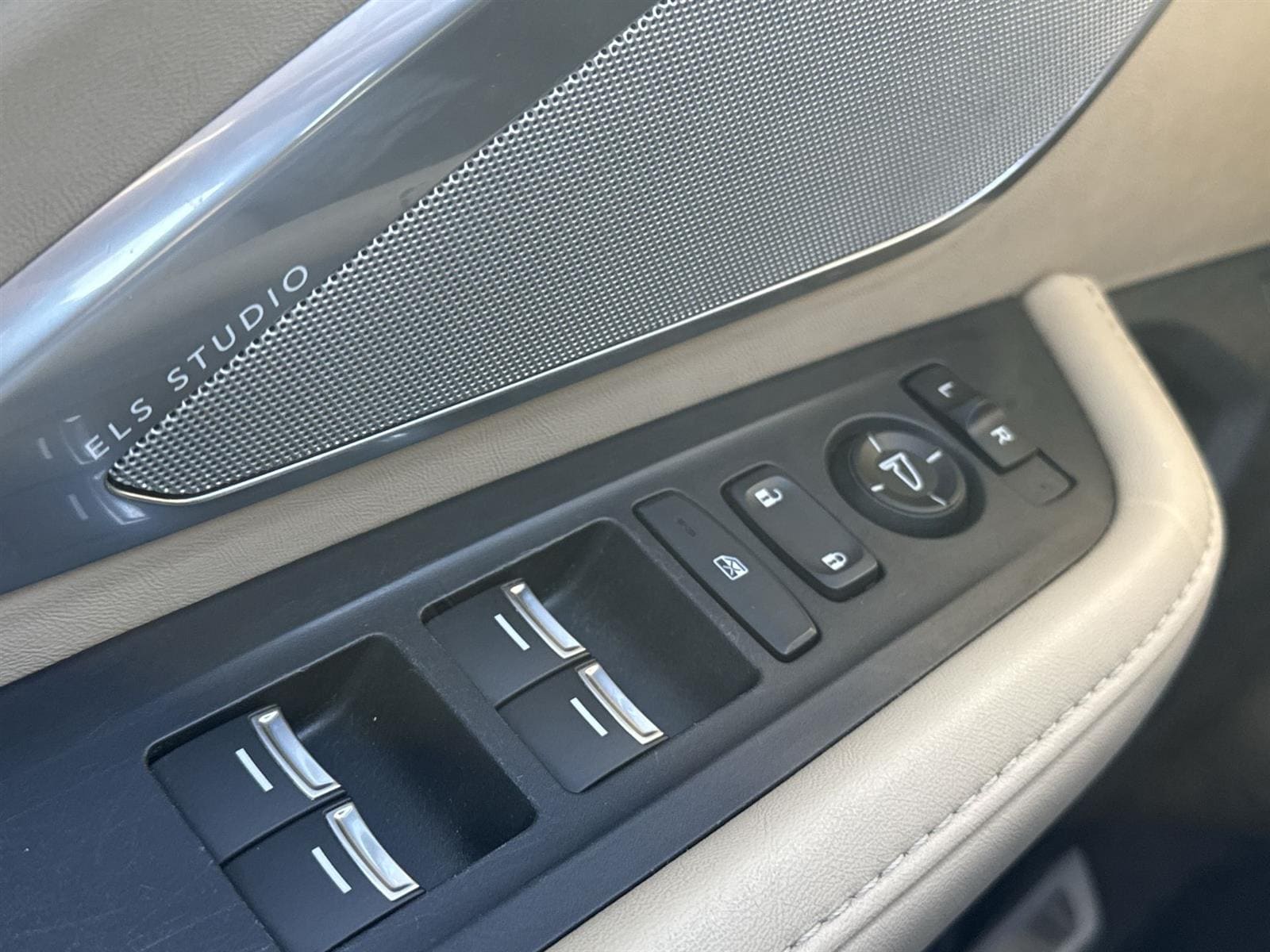 Thumbnail: 2019 Acura RDX - 32