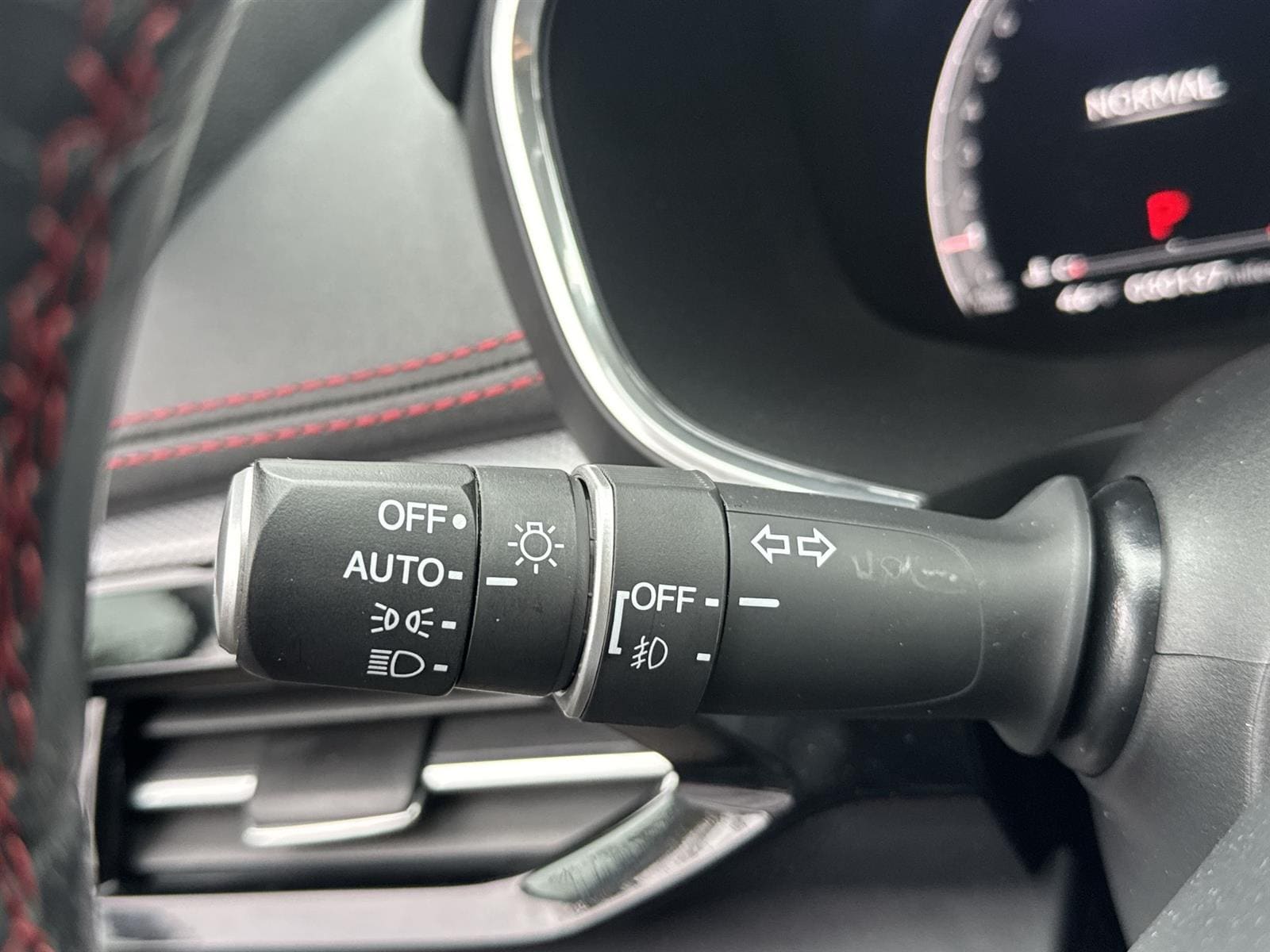 Thumbnail: 2023 Acura MDX - 24