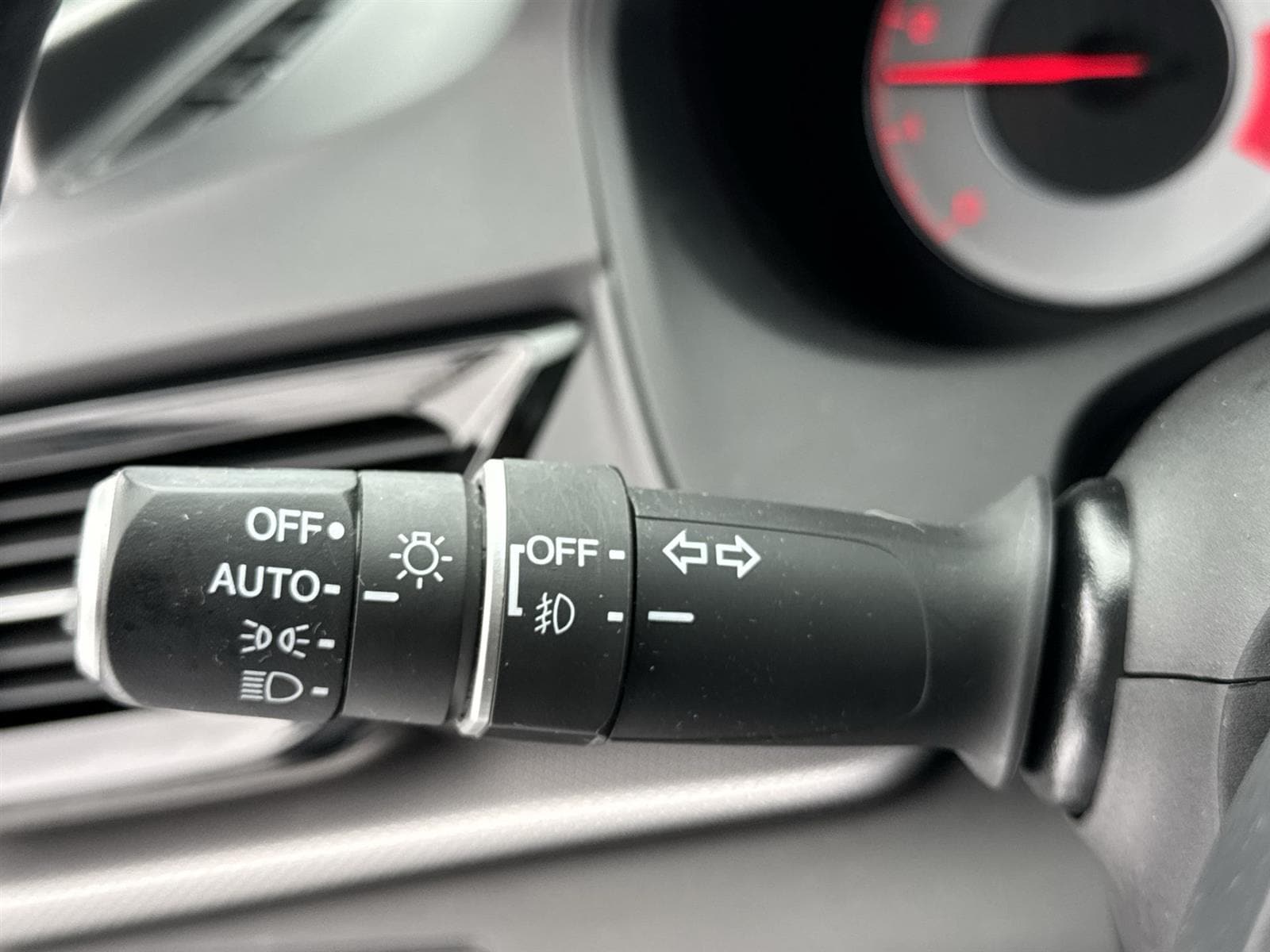 Thumbnail: 2023 Acura RDX - 22