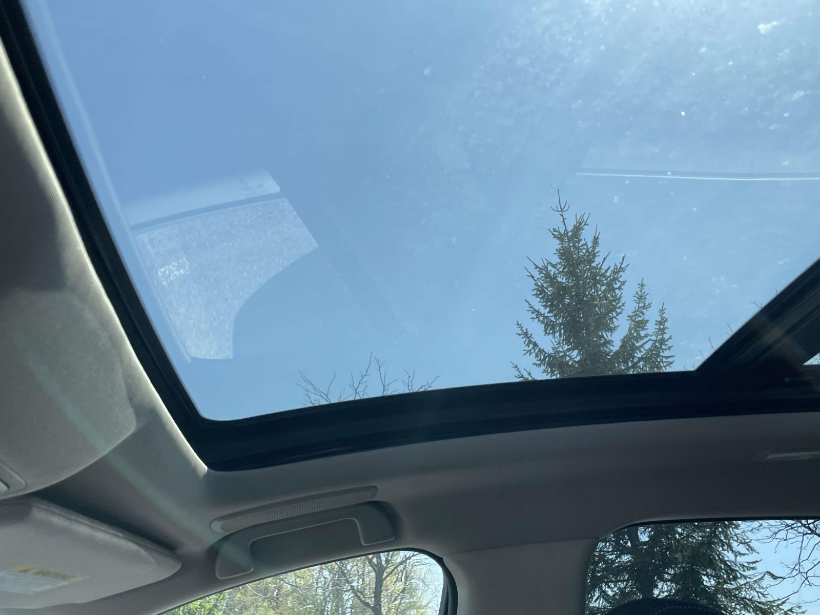 Thumbnail: 2024 Acura RDX - 10