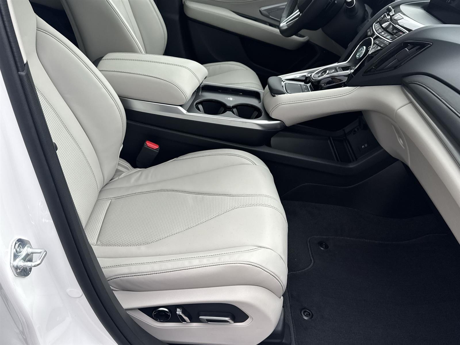 Thumbnail: 2026 Acura RDX - 17